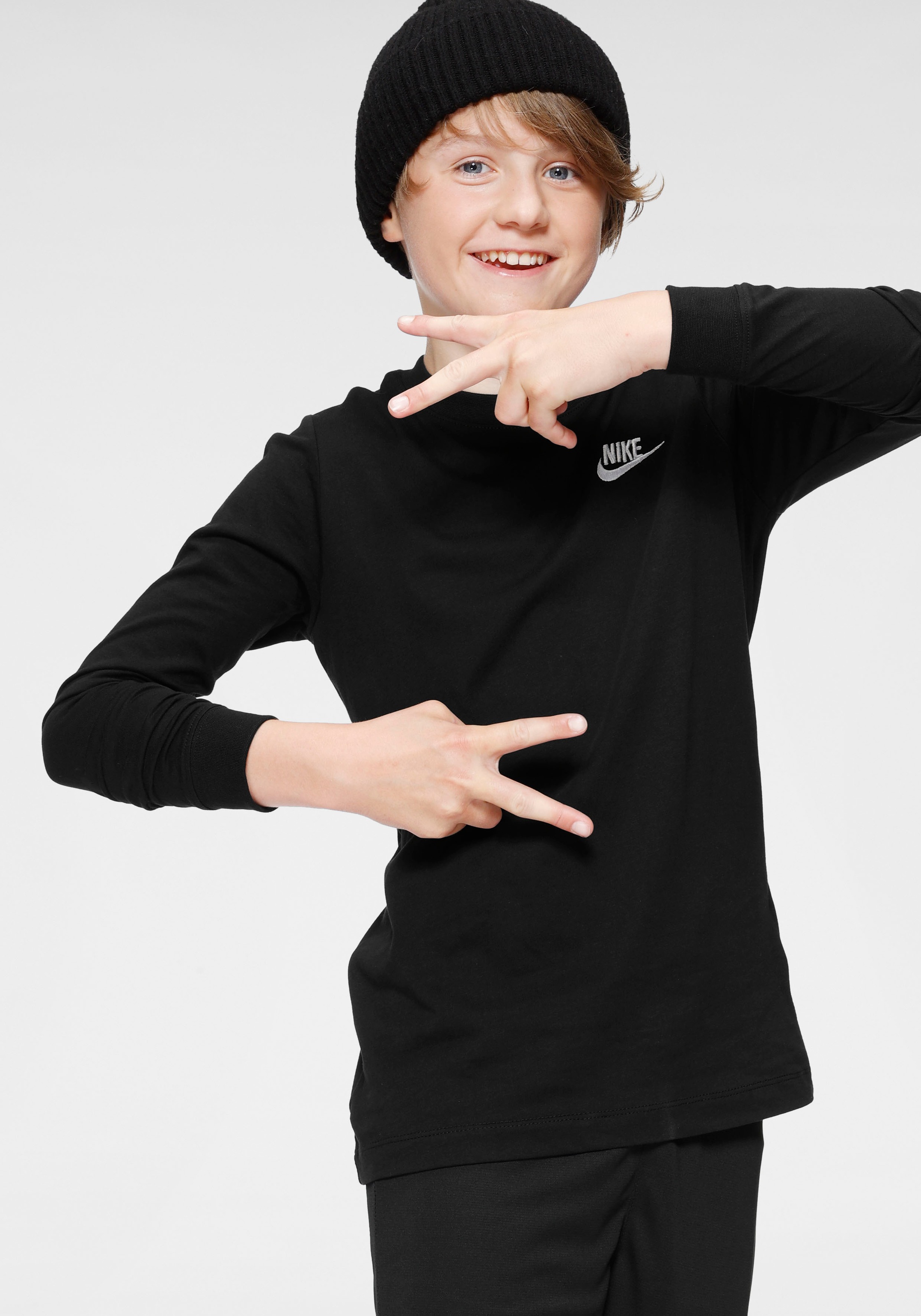 Image of Nike Sportswear Langarmshirt »Big Kids' (Boys') Long-Sleeve T-Shirt« bei Ackermann Versand Schweiz