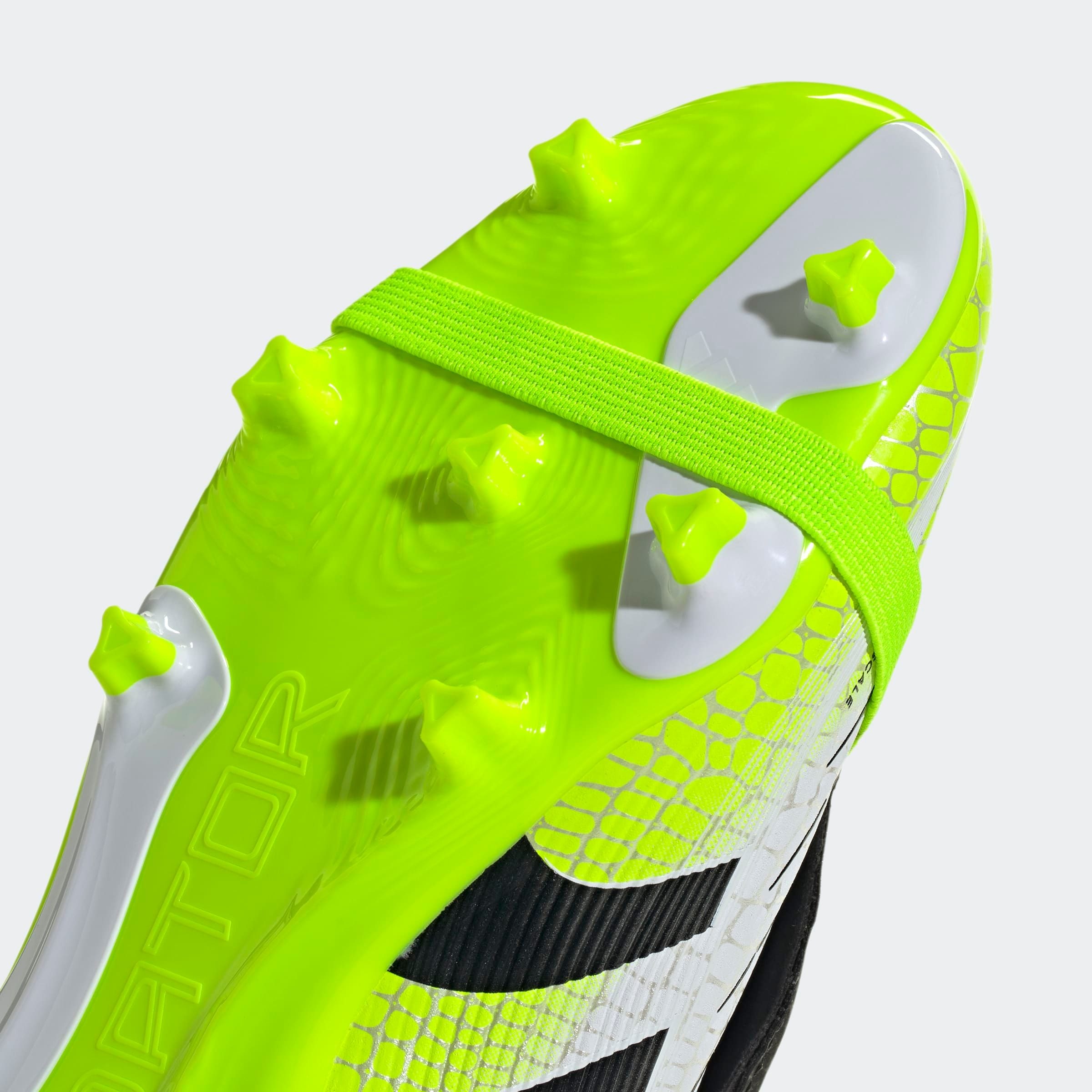 adidas Performance Fussballschuh »PREDATOR LEAGUE MIT UMSCHLAGBARER ZUNGE HART- UND ASCHENPLÄTZE KINDER«, geeignet für Rasen- und Kunstrasenplätze