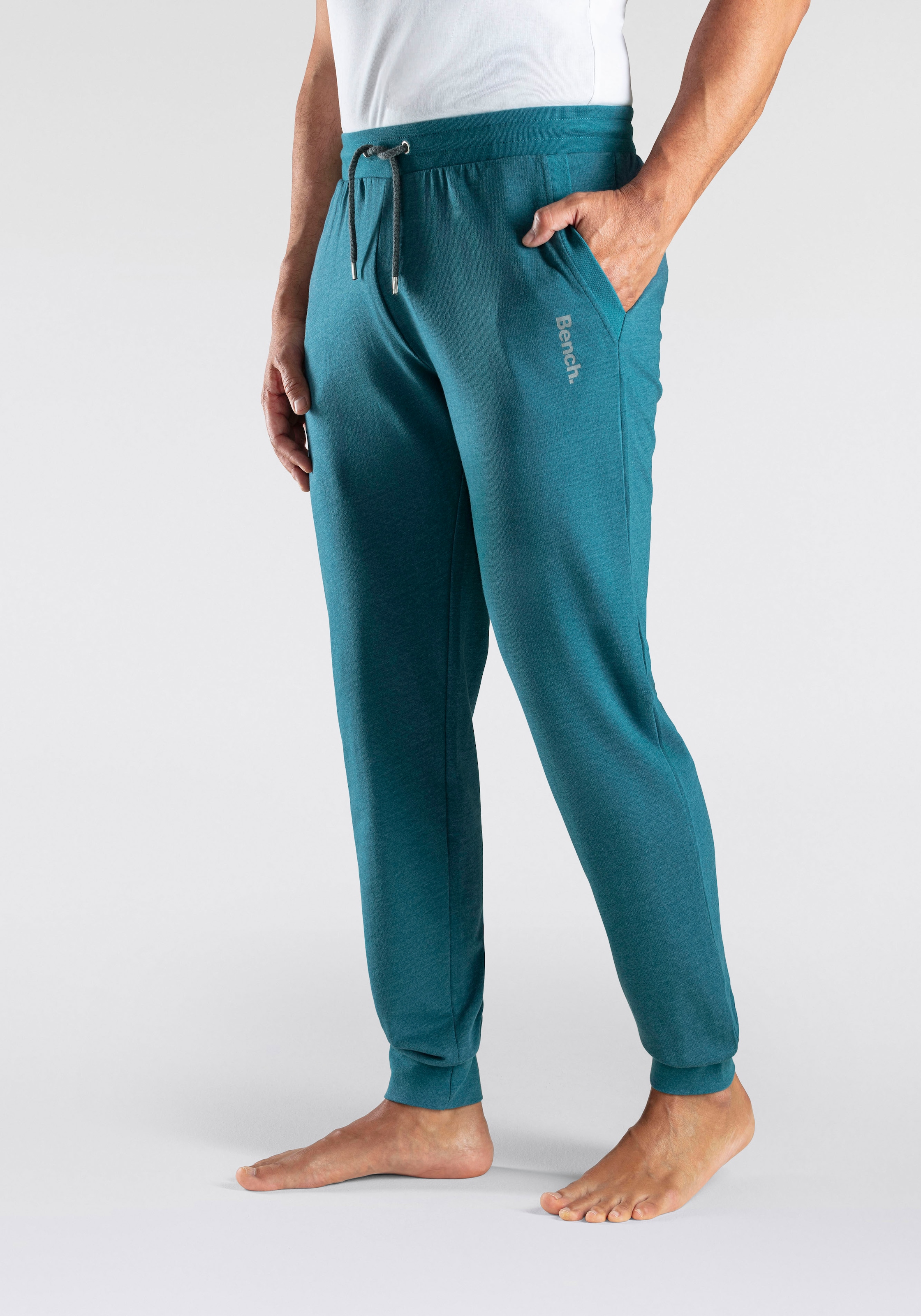 Bench. Loungewear Sweathose, Jogginghose mit Kordel, aus Baumwoll-Mix