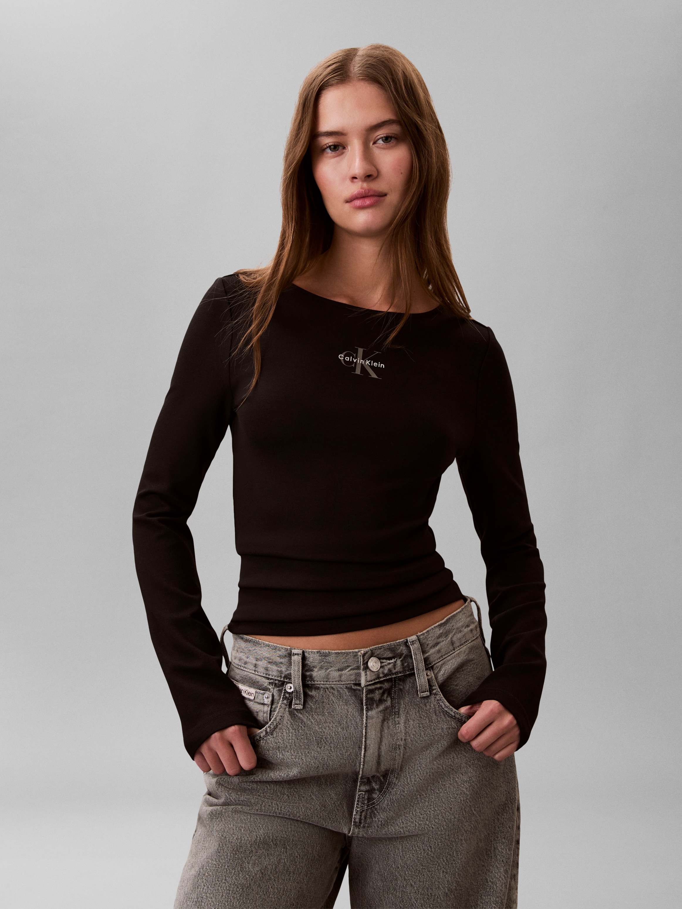Image of Calvin Klein Langarmshirt Figurbetonte Passform mit Rundhalsausschnitt
