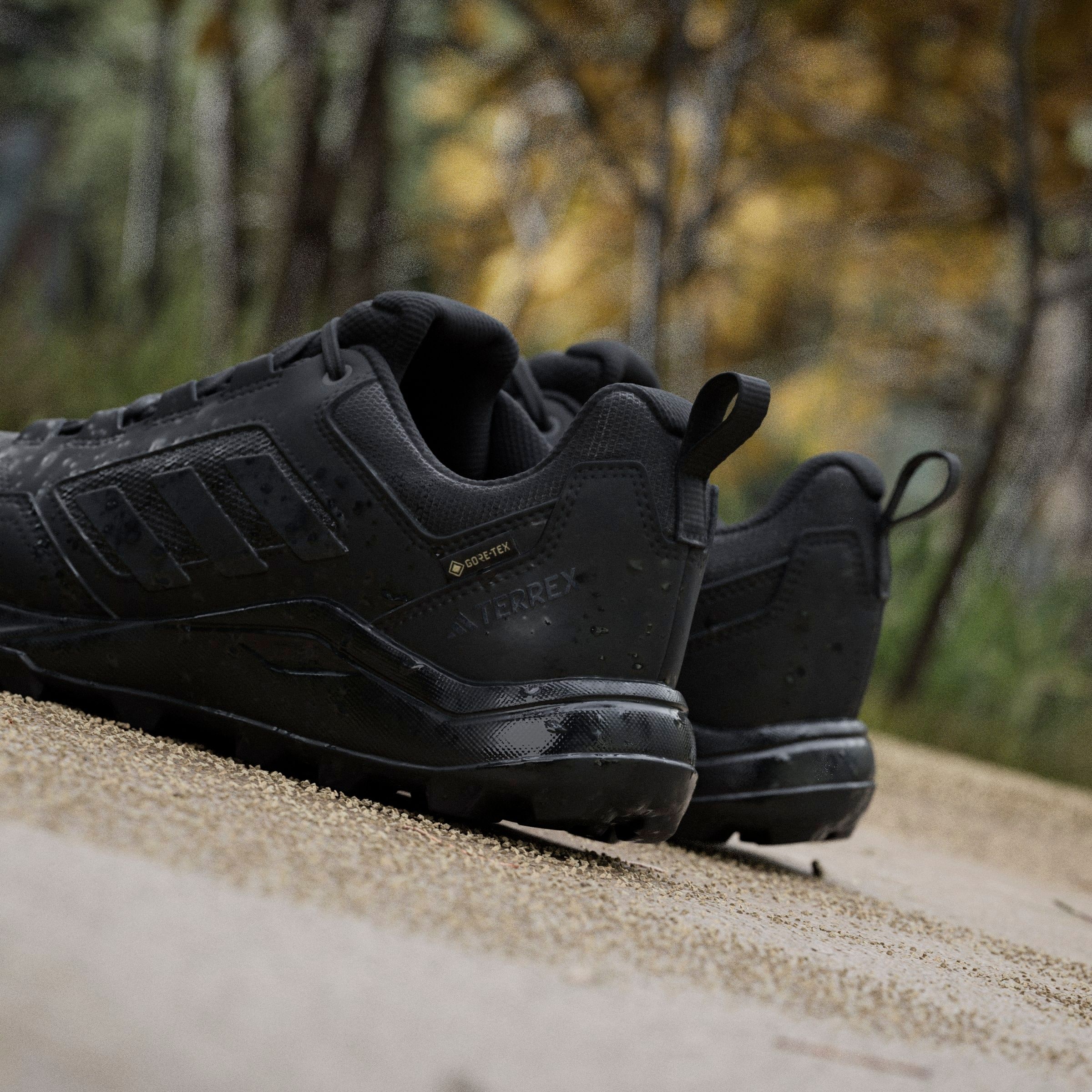adidas TERREX Trailrunningschuh »TRACEROCKER 2.0 GORE-TEX TRAILRUNNING«