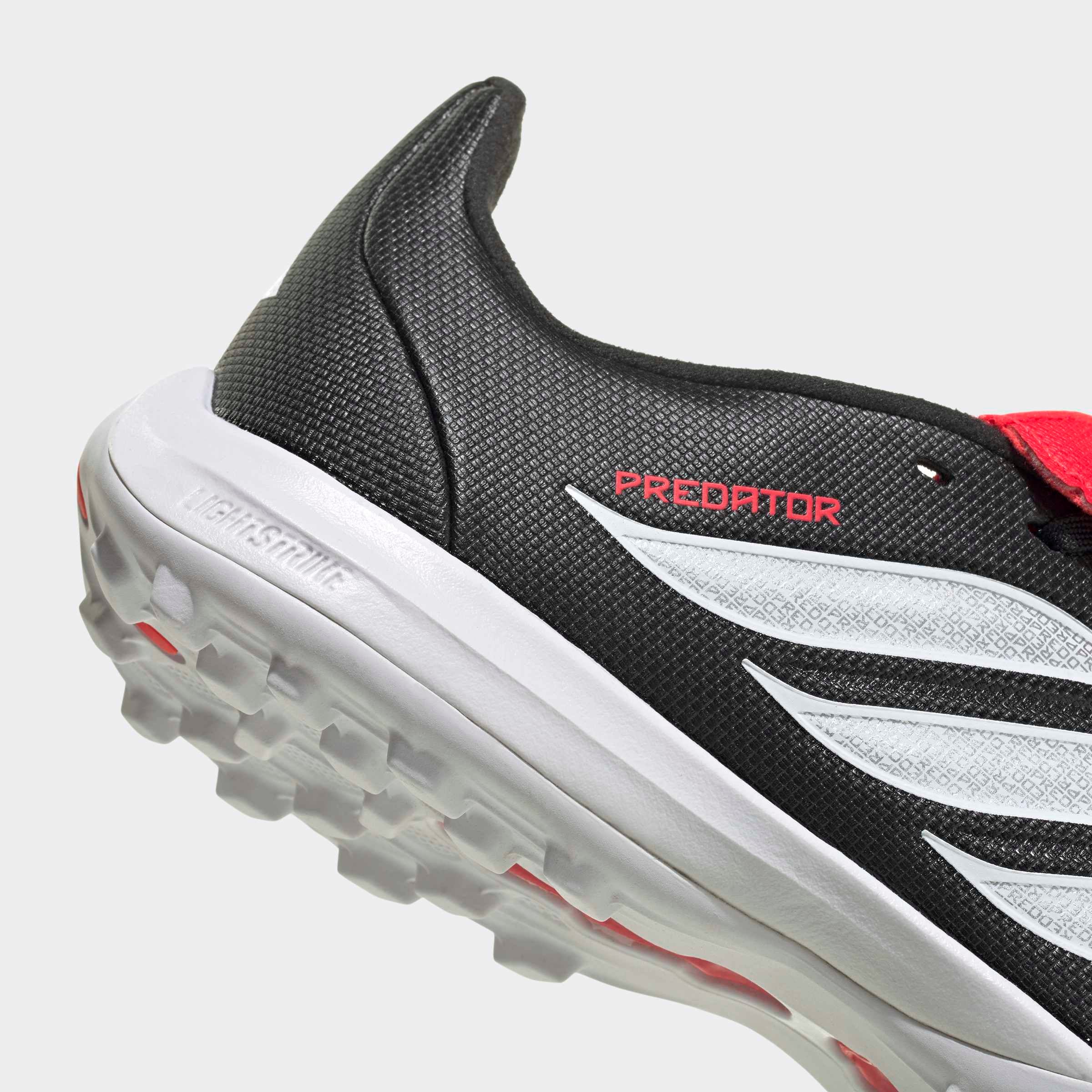 adidas Performance Chaussure de football »PREDATOR LEAGUE KIDS , ROLLRASEN, UMSCHLAGBARE ZUNGE«  pour enfants et adolescents
