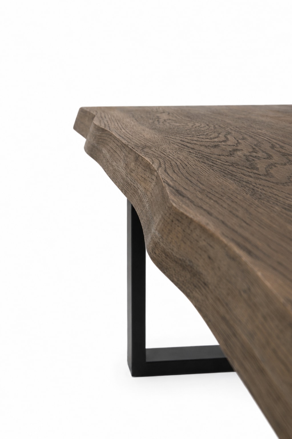 GOODproduct Couchtisch »Svalbard, Wohnzimmertisch, Sofatisch, Beistelltisch, Kaffeetisch« Wildeiche geölt Natur/Smoke, Baumkante, Metallgestell
