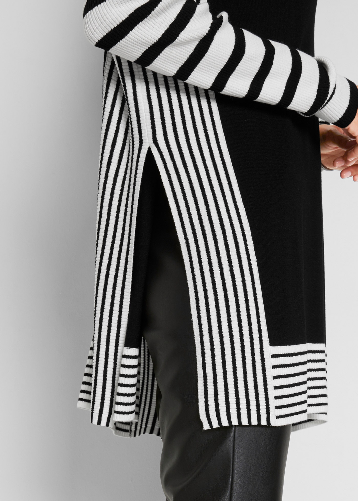 bonprix Pull long aus Viskose und Polyamid, mit Stehkragen, für vielseitige Anlässe