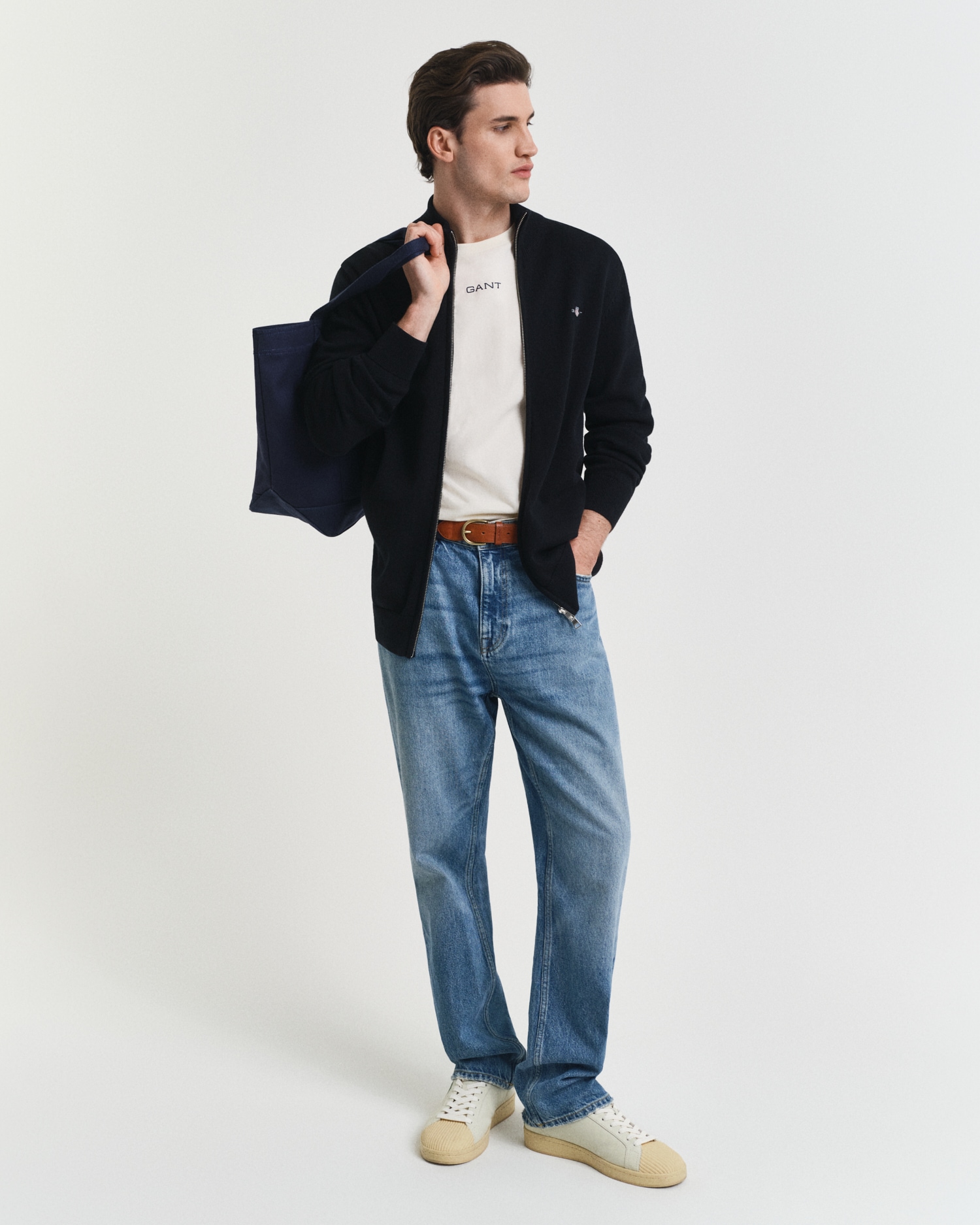 Gant Cardigan »CASUAL COTTON ZIP CARDIGAN« Mit Rippbündchen an Stehkragen, Ärmeln und Saum