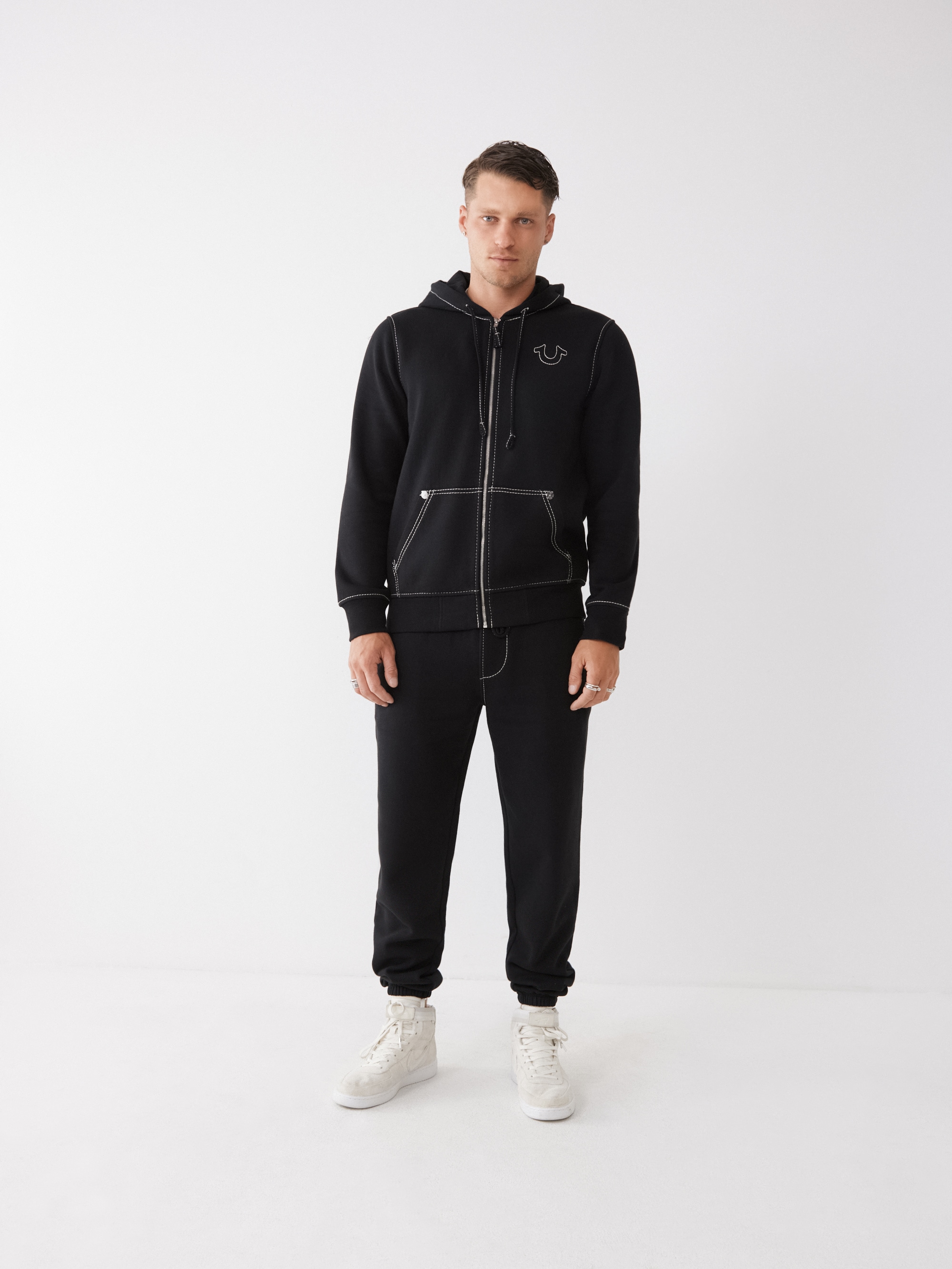 True Religion Kapuzensweatjacke »BIG T ZIP THRU HOODIE JET BLACK« Baumwollmischung