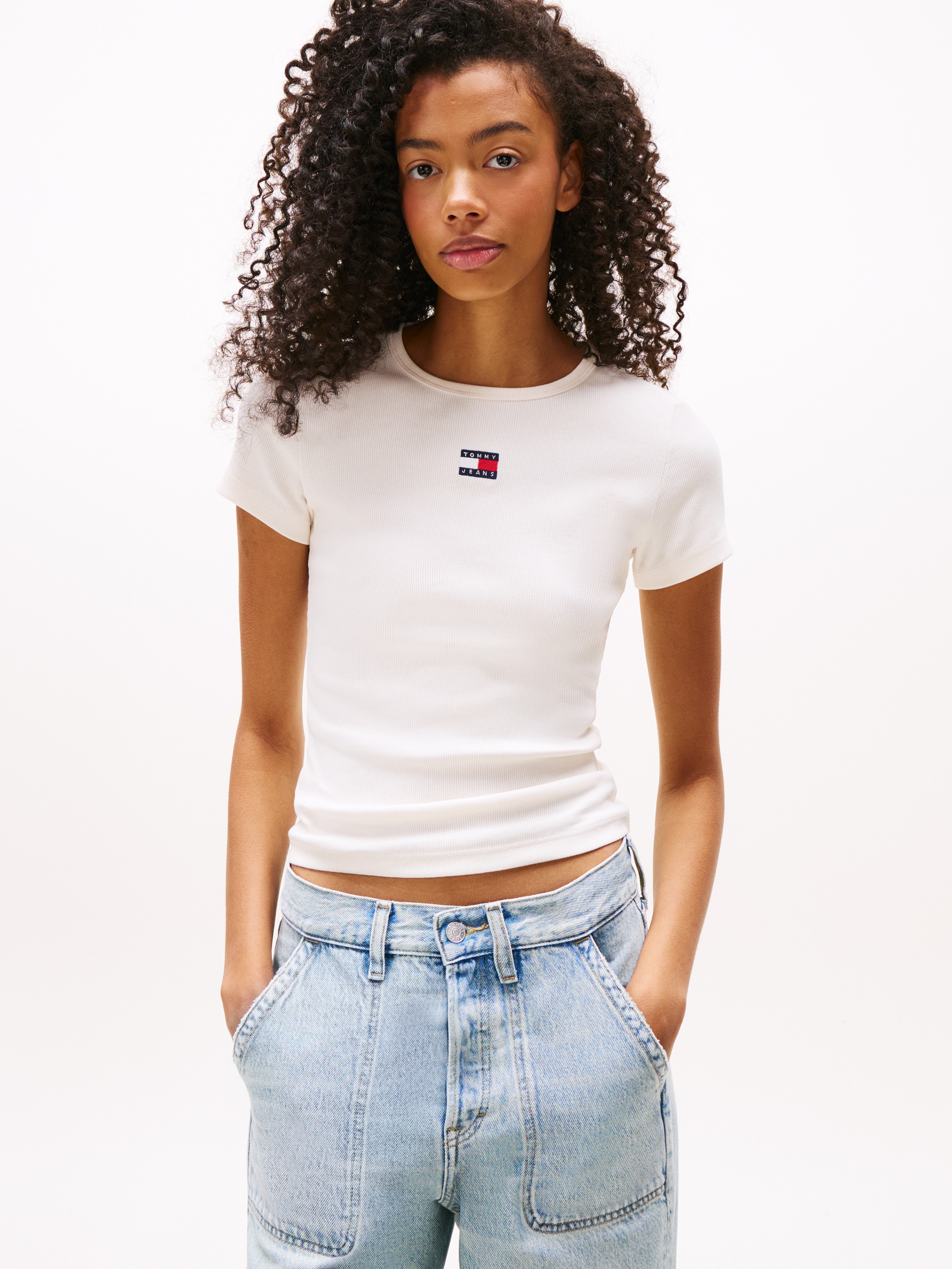 Tommy Jeans T-shirt à manches courtes »TJW SLIM BADGE RIB TEE« mit gerippter Struktur