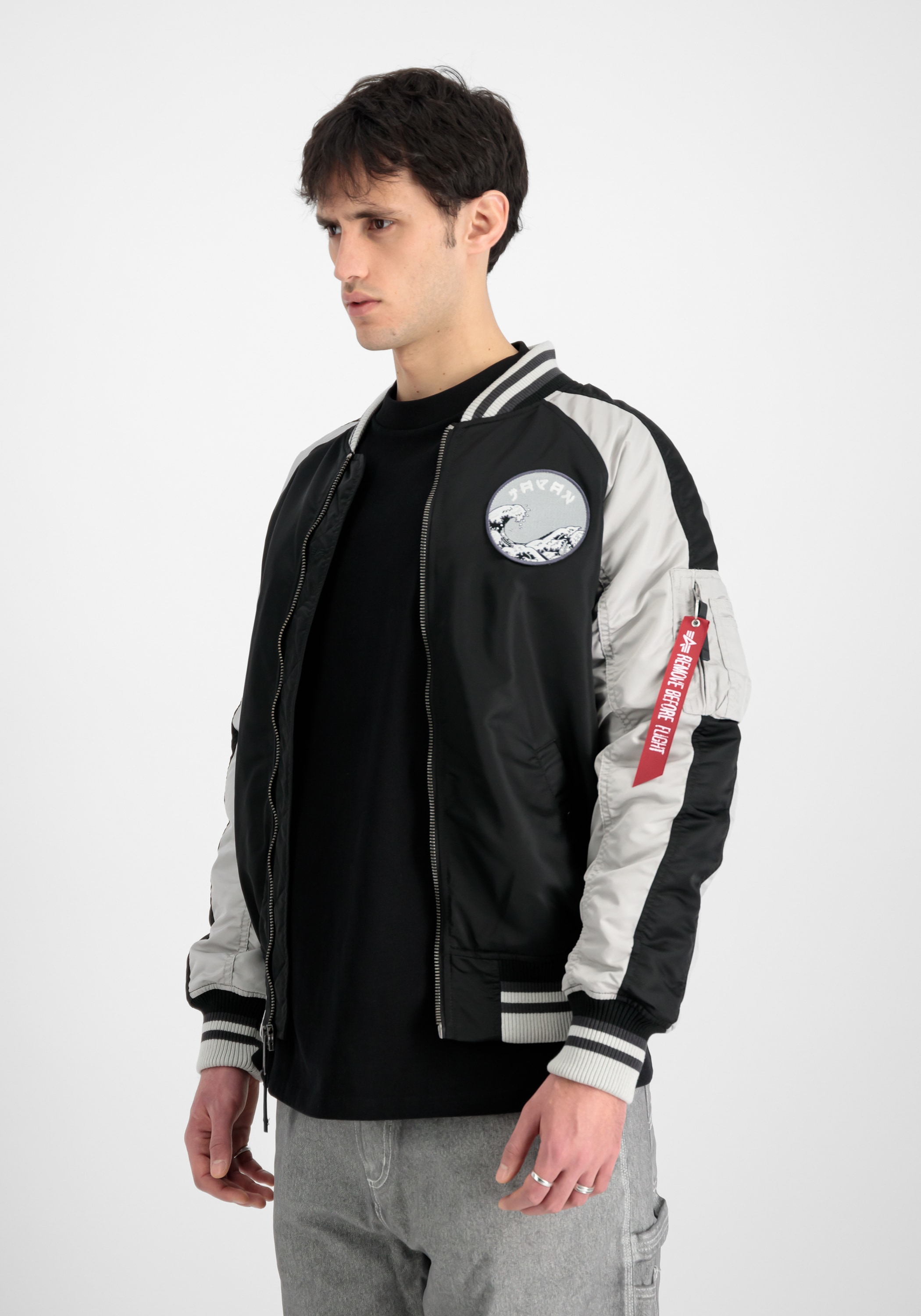 Image of Alpha Industries Bomberjacke "Japan Warrior Souvenir Jacket"