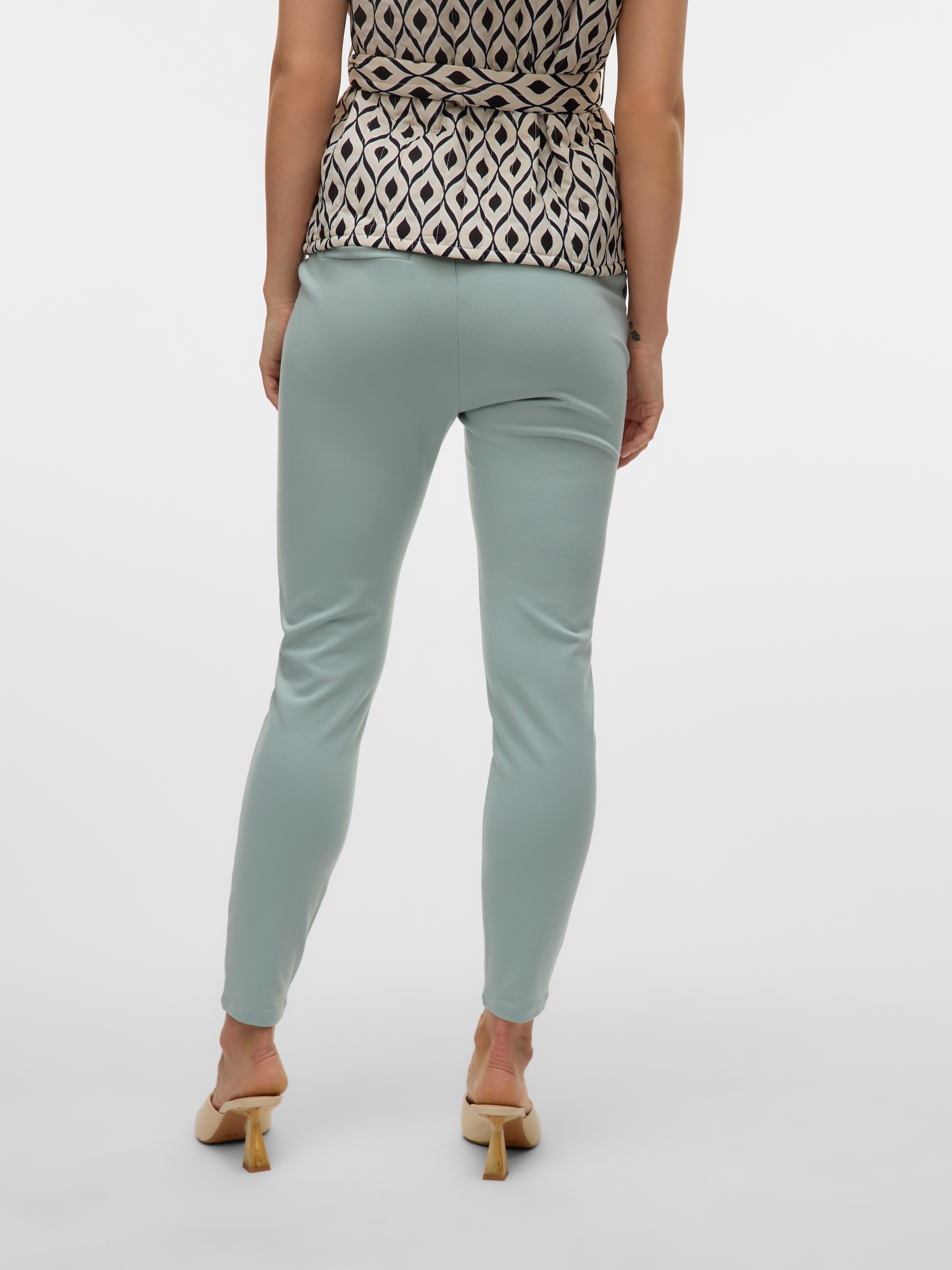 Vero Moda Jogger Pants »VMEVA MR LOOSE STRING PANT GA NOOS«, hinten mit elastischem Bündchen