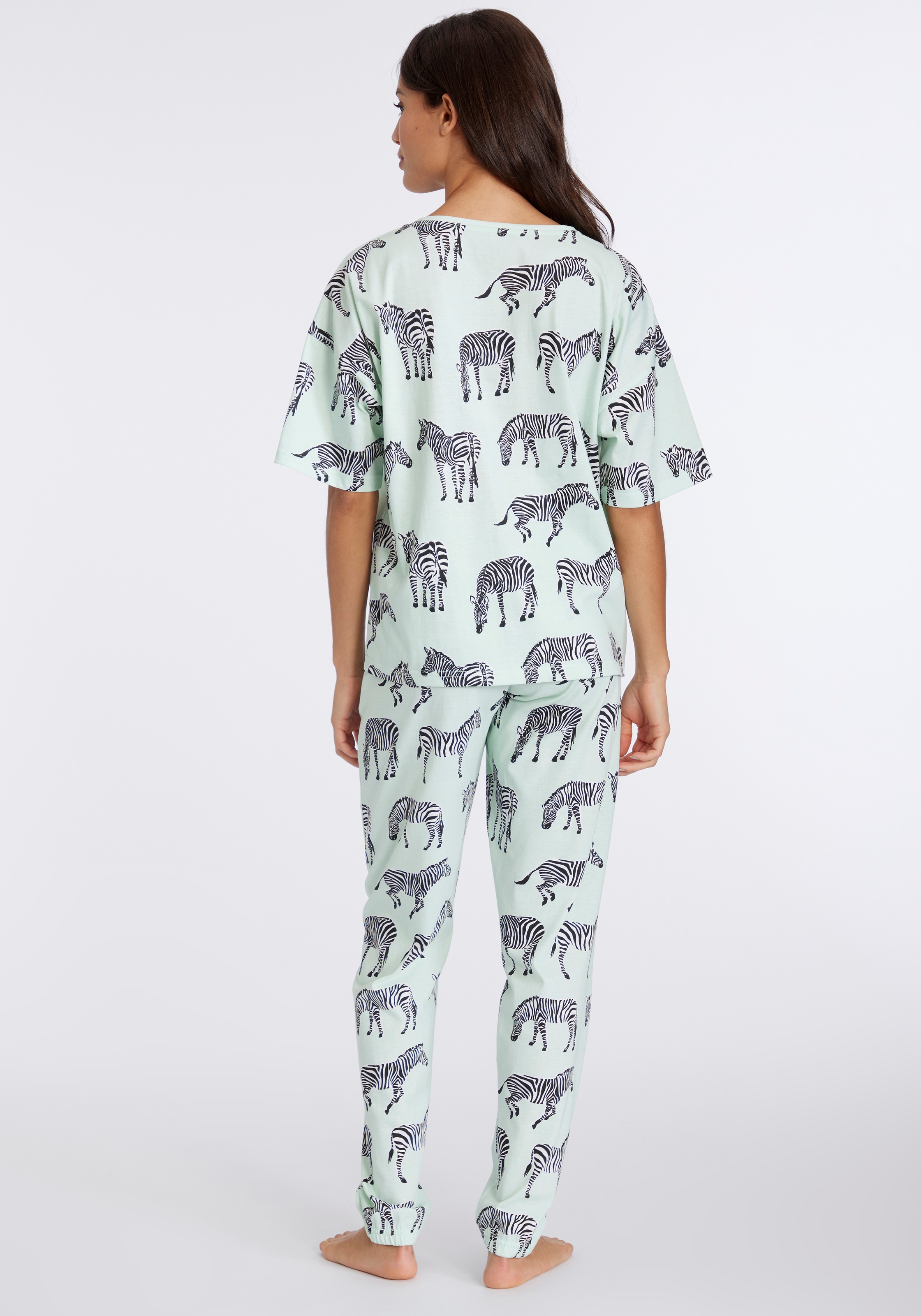 Vivance Dreams Pyjama, (2 tlg.), mt Animal Alloverprint