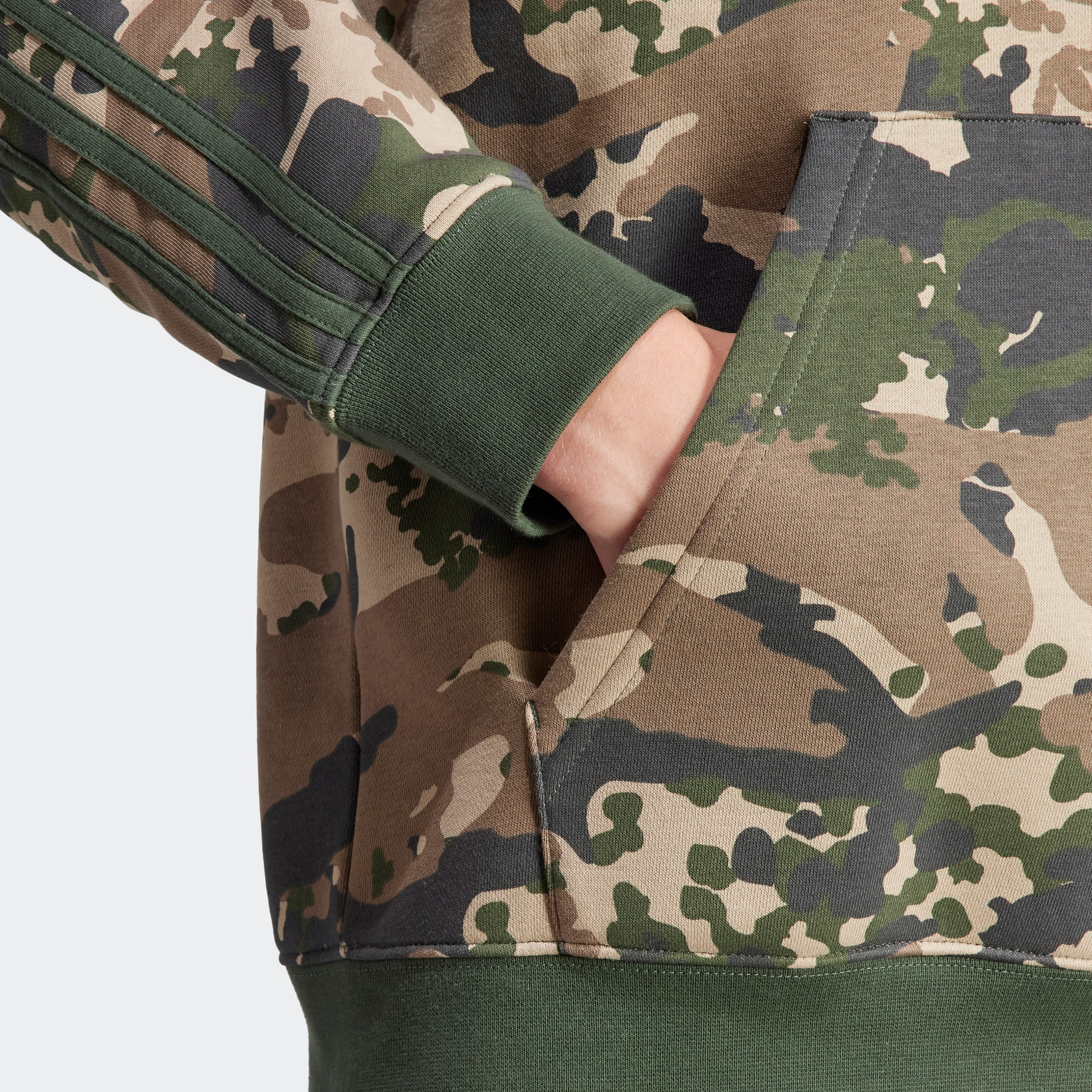 adidas Originals Kapuzensweatshirt »GRAPHICS CAMO HOODIE«