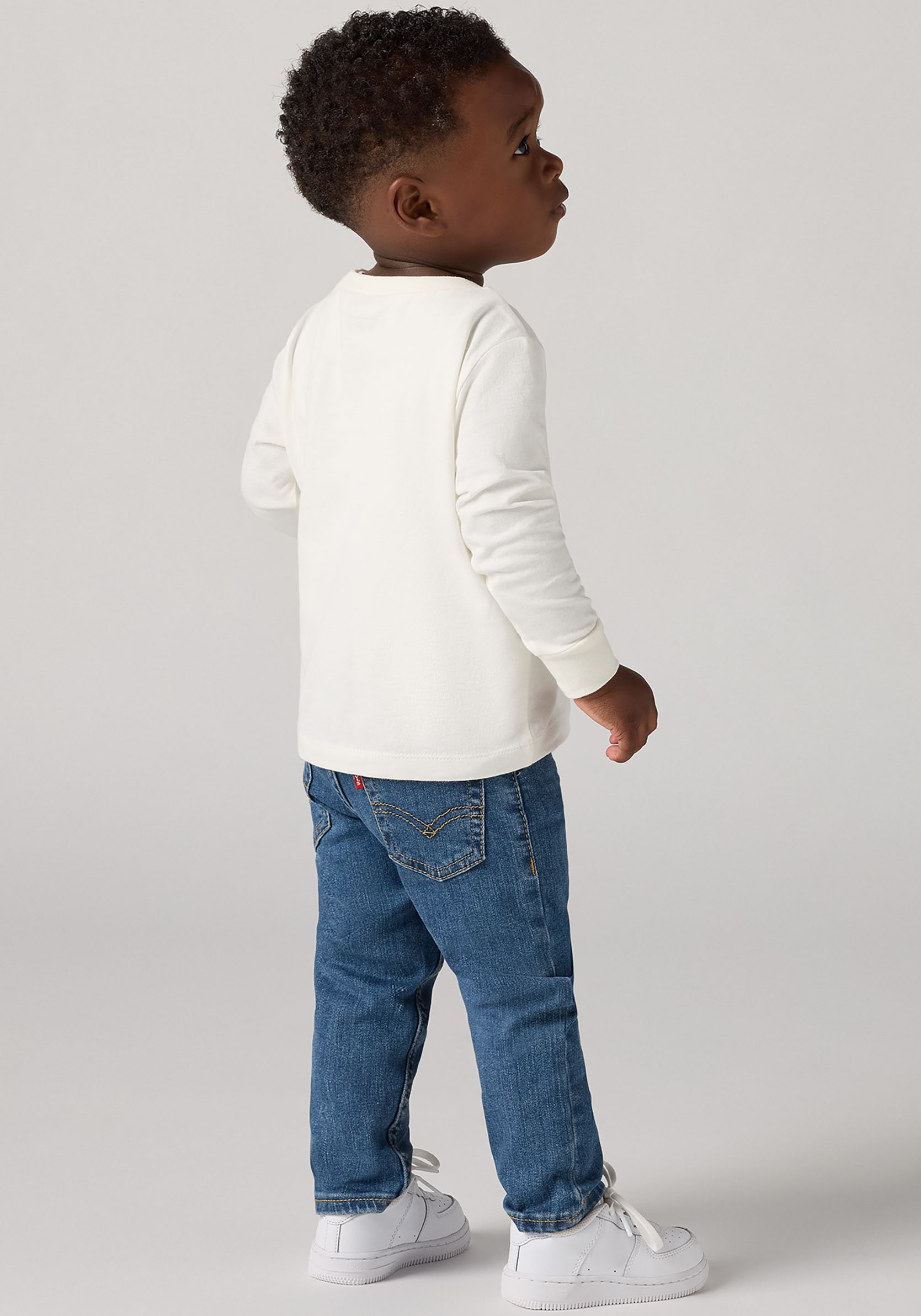 Levi's® Kids Langarmshirt »LVB COWBOY LEVI BATWING TEE«, mit verspieltem Frontprint