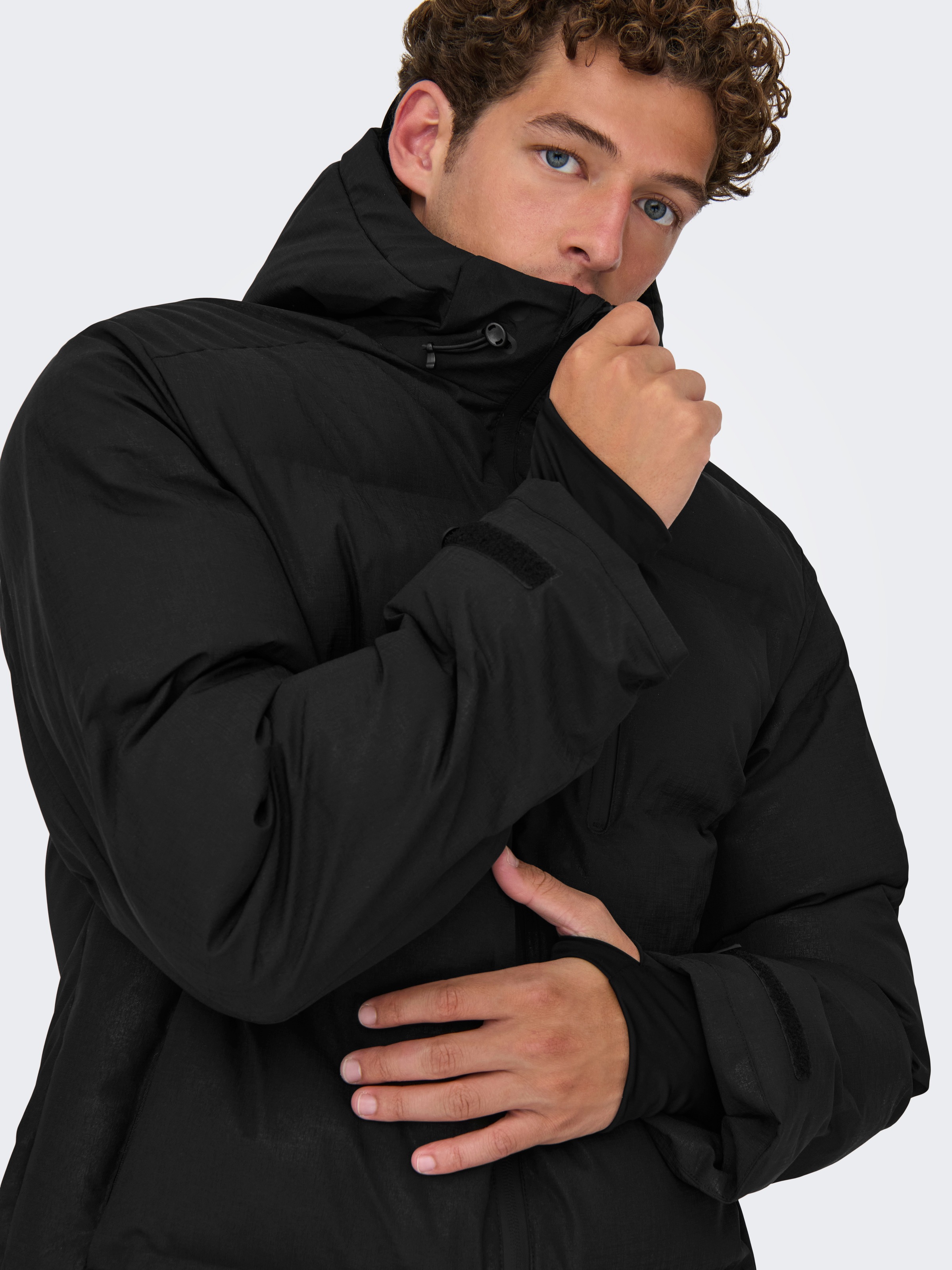 ONLY & SONS Steppjacke »ONSMATHIS PUFFER OTW« mit Kapuze