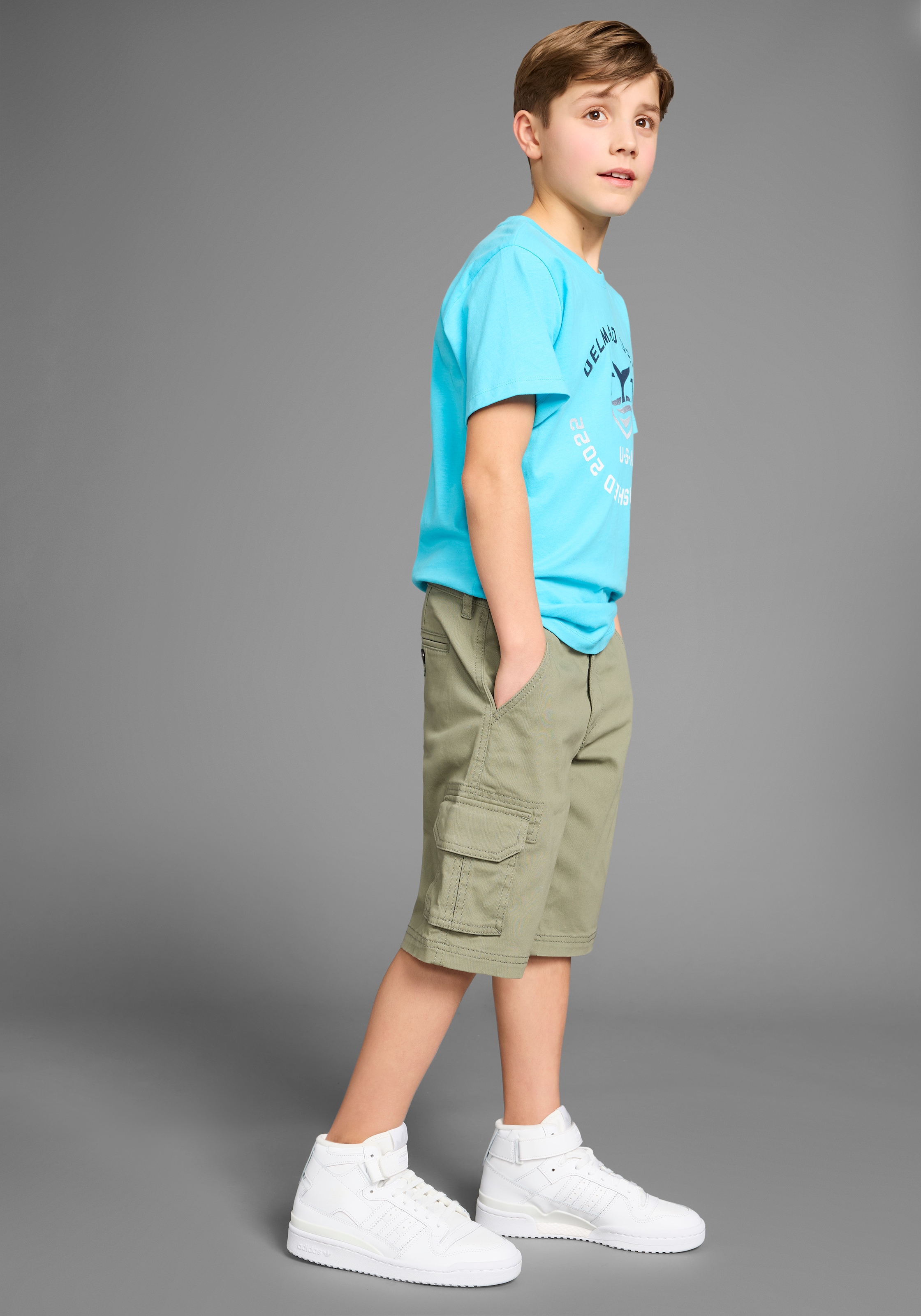 DELMAO Shorts »Cargoshorts«, mit vielen Taschen