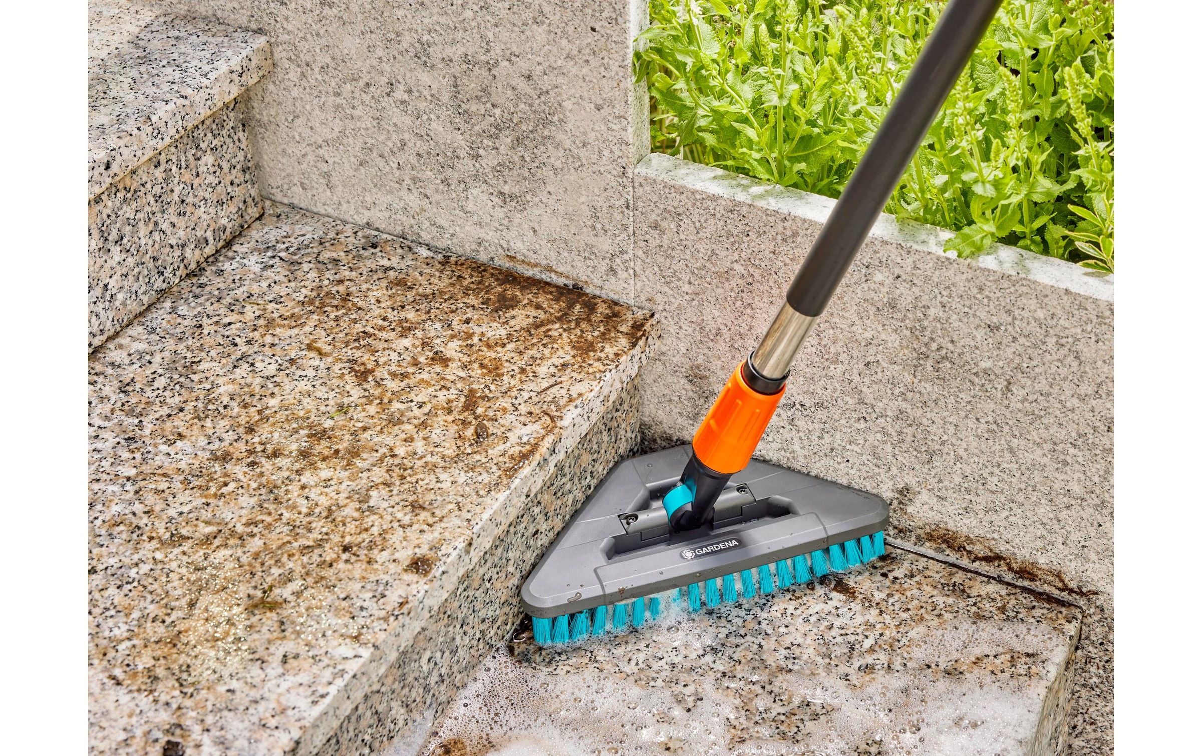 GARDENA Gartenpflege-Set »Stielbürste hard flex«