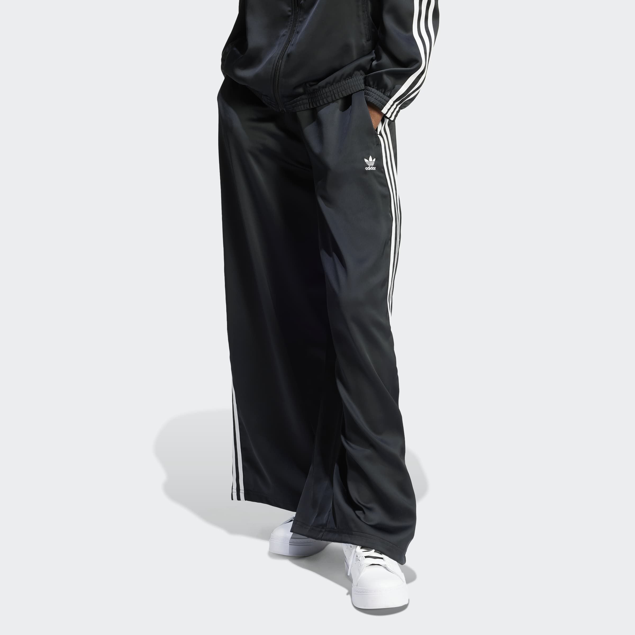 Image of adidas Originals Sporthose "SATIN TP WL"