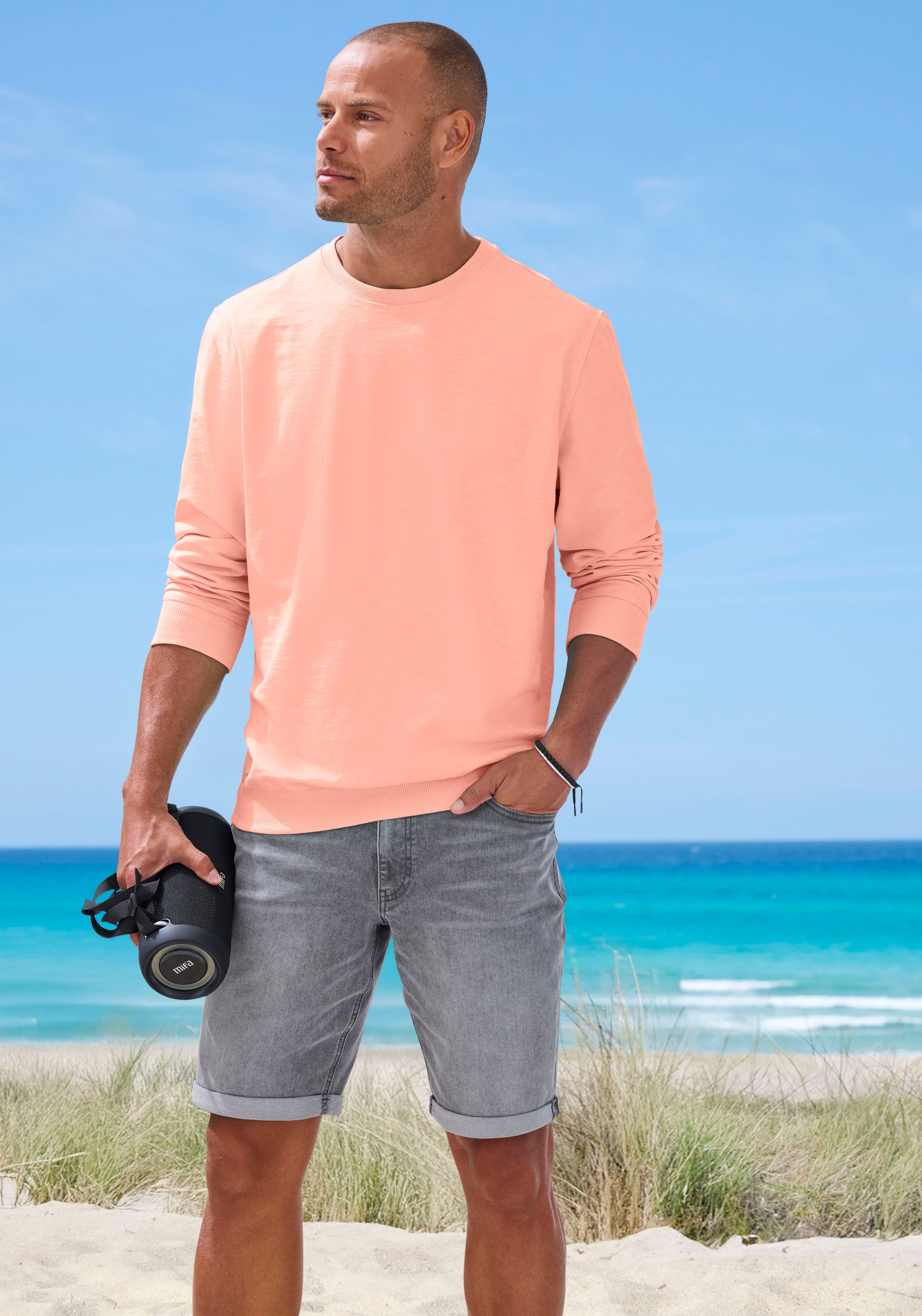 John Devin Langarmshirt in Struktur-Qualität und in modischen Farben