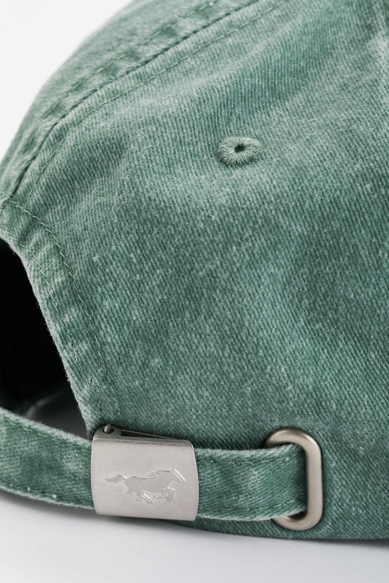 MUSTANG Casquette de baseball »"Jamie"« Grössenverstellbar, Washed Look, mit grosser Stickerei vorne