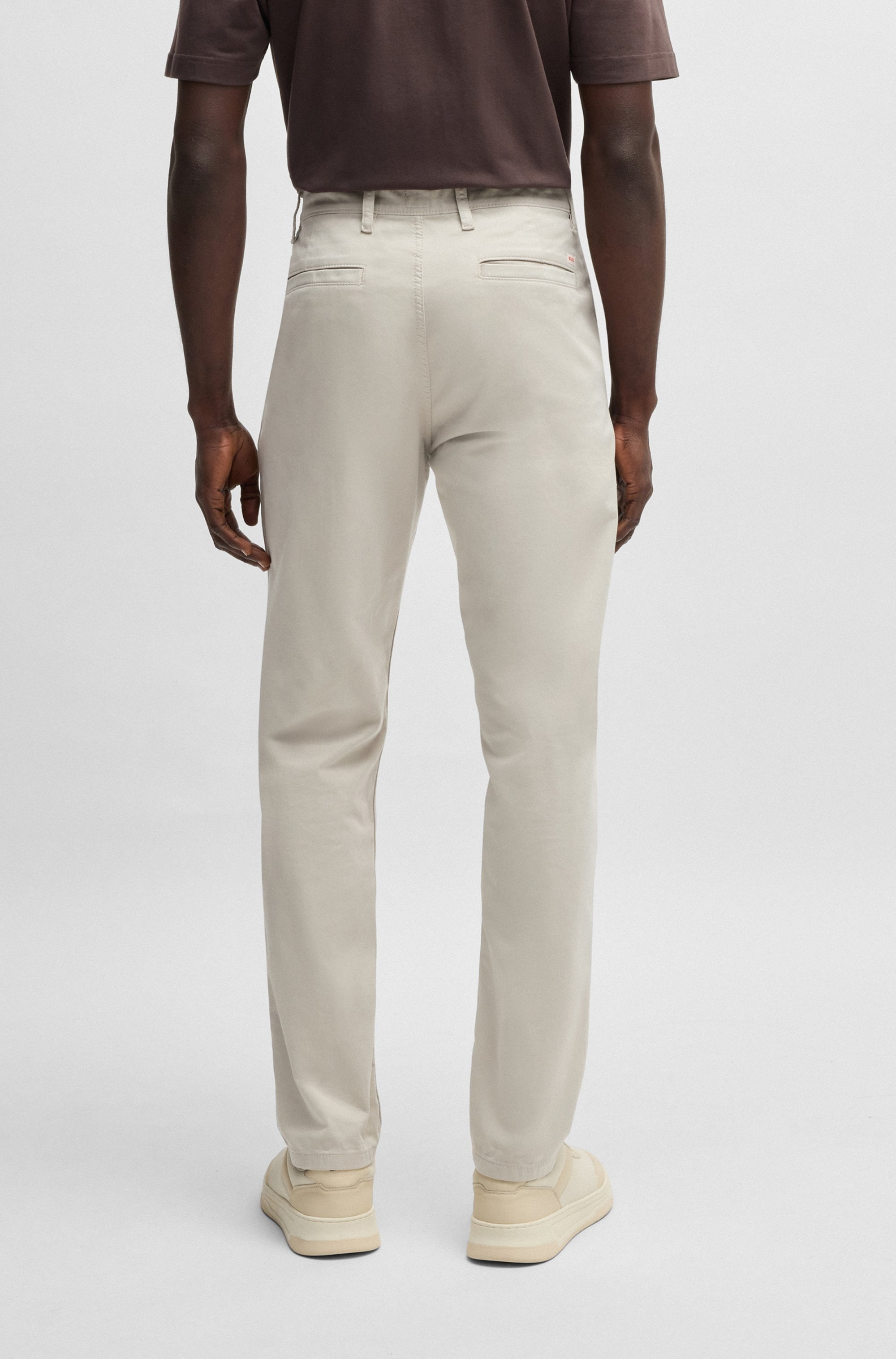 BOSS ORANGE Chinohose »tapered«  mit BOSS Logo hinten