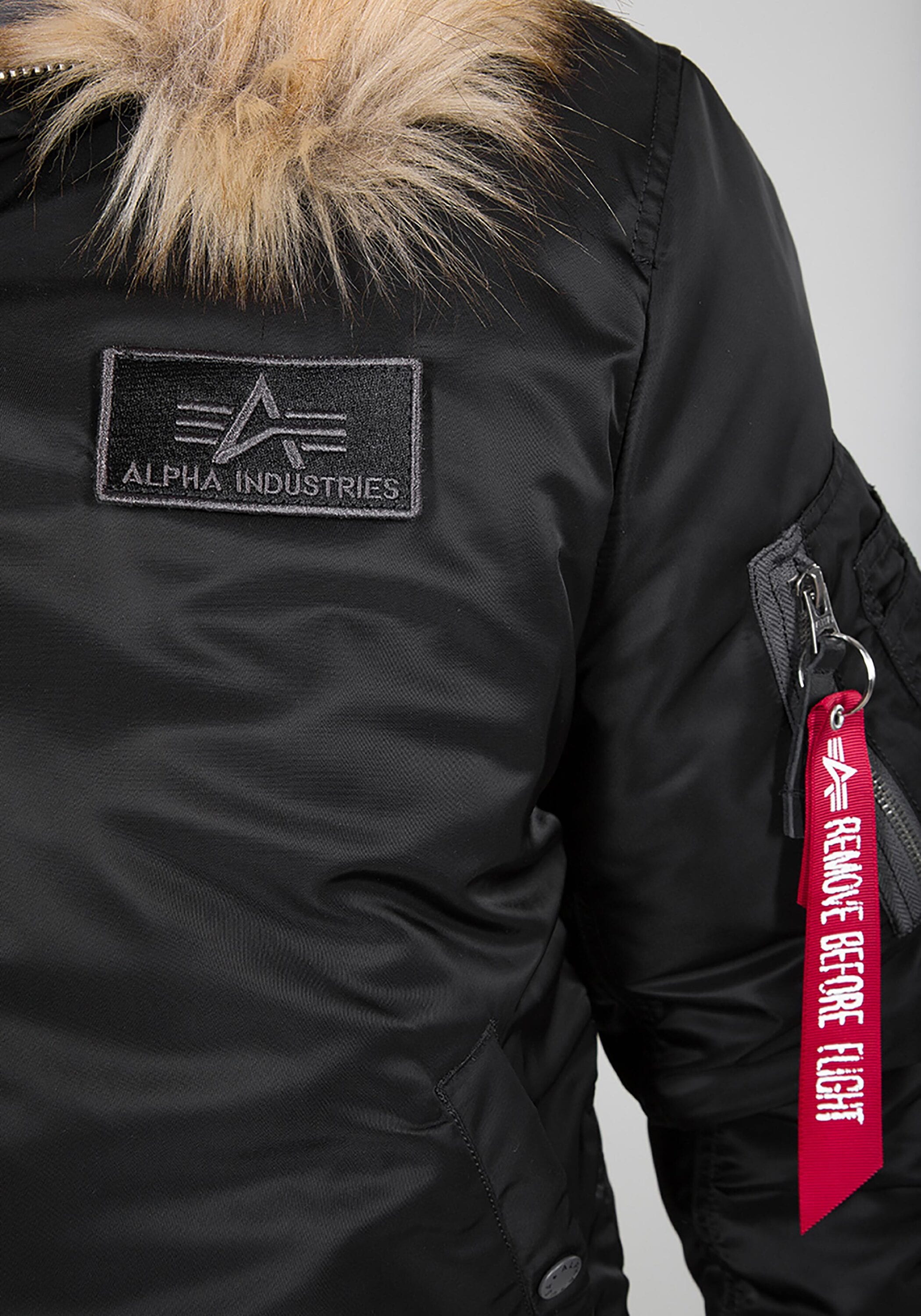 Alpha Industries Winterjacke »ALPHA INDUSTRIES Men - Bomber Jackets MA-1 Hooded CW«