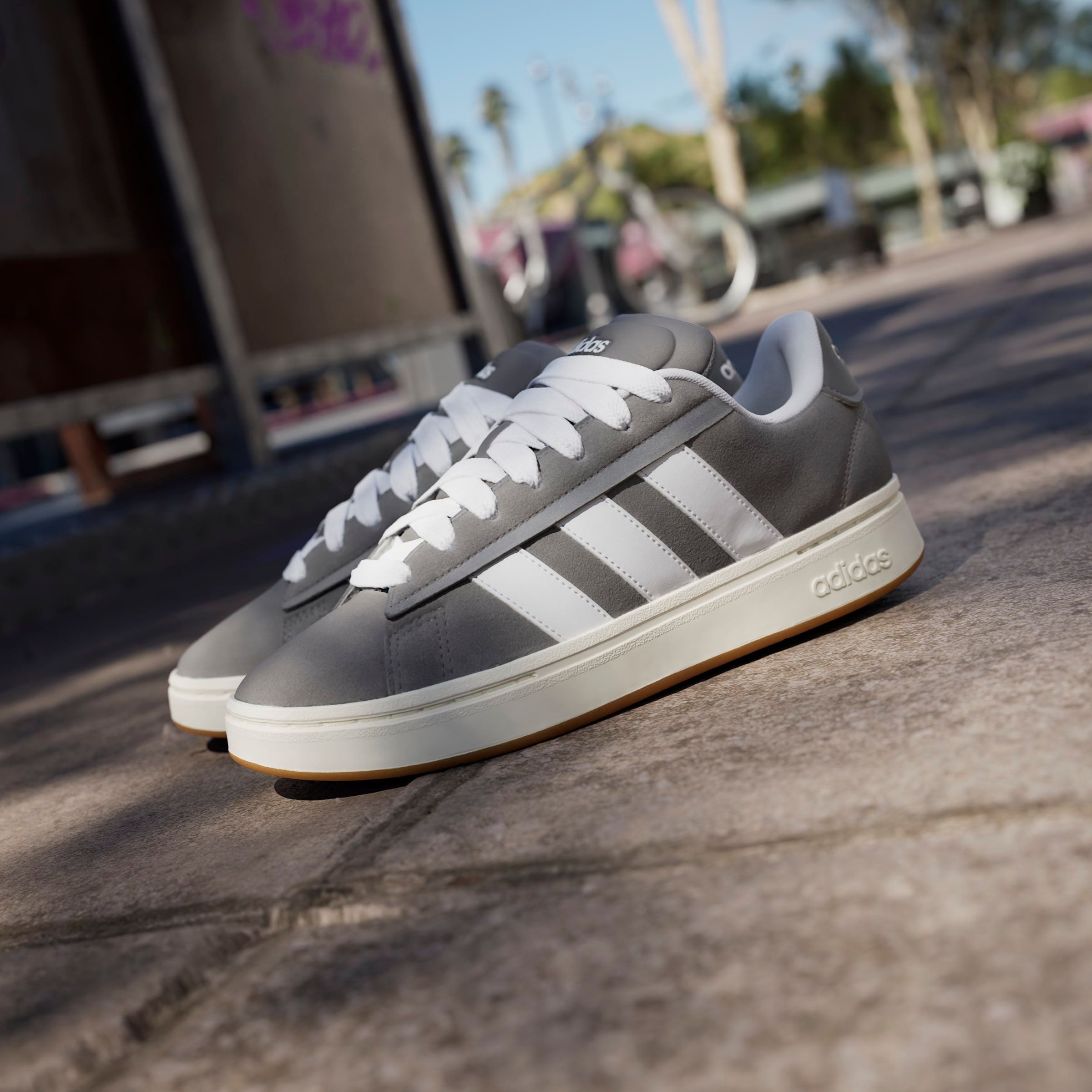 adidas Sportswear Sneaker »GRAND COURT ALPHA«, Design inspiriert vom adidas Campus 00