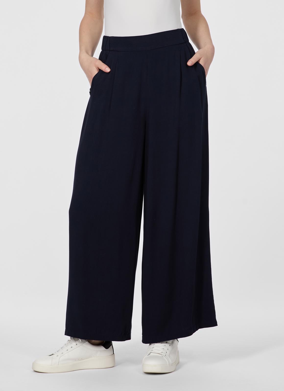 Ragwear Schlupfhose »LOGGAN«  reine Viskose und weites Bein für angenehmes Tragegefühl