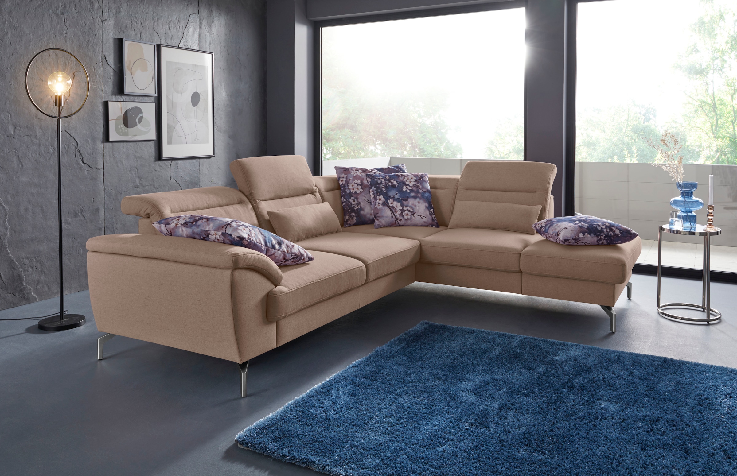 sit&more Ecksofa »Percy L-Form«, 15 cm Fusshöhe, Sitztiefenverstellung, wahlweise in 2 Fussfarben