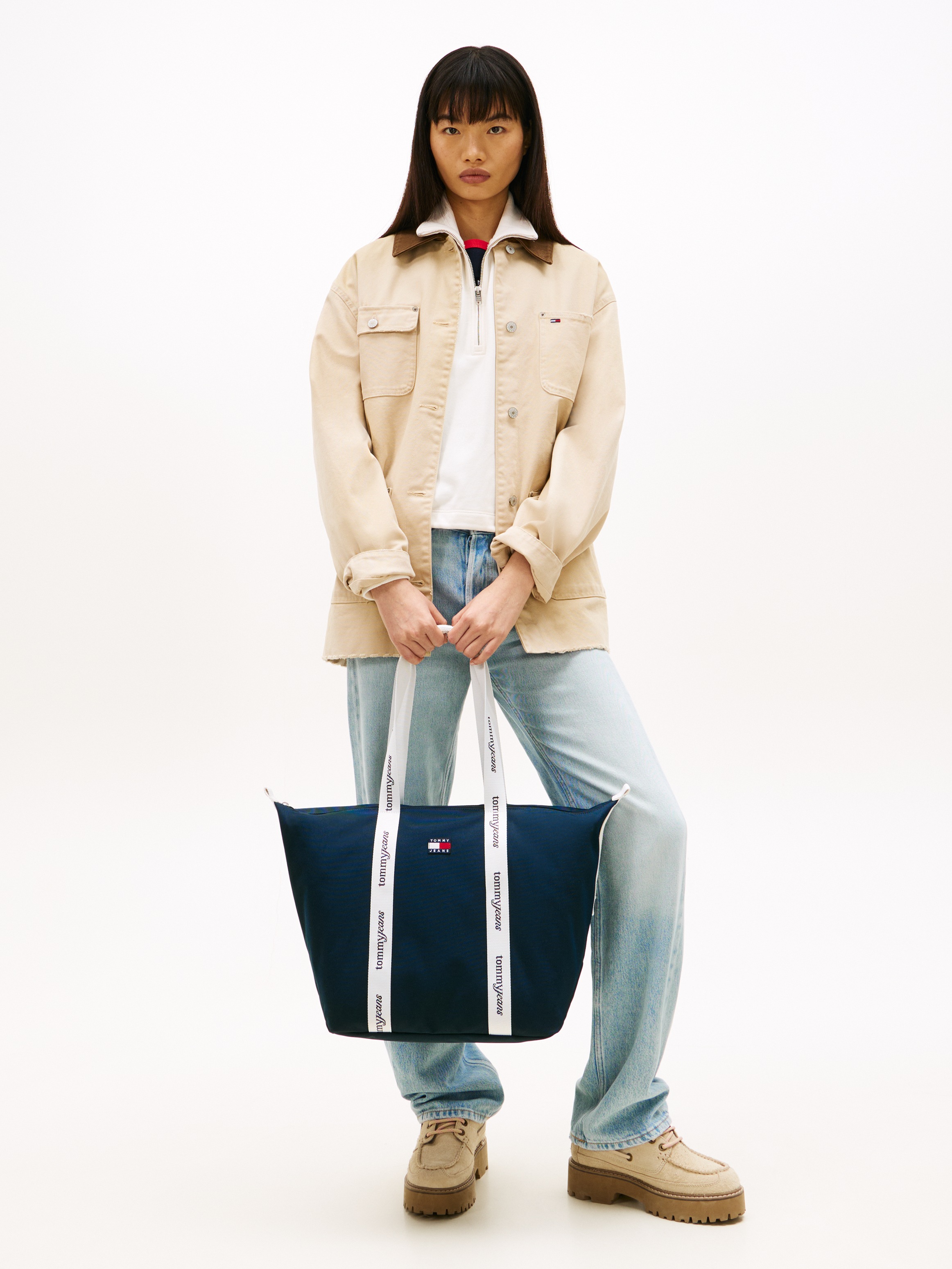 TJW ESS DAILY TOTE