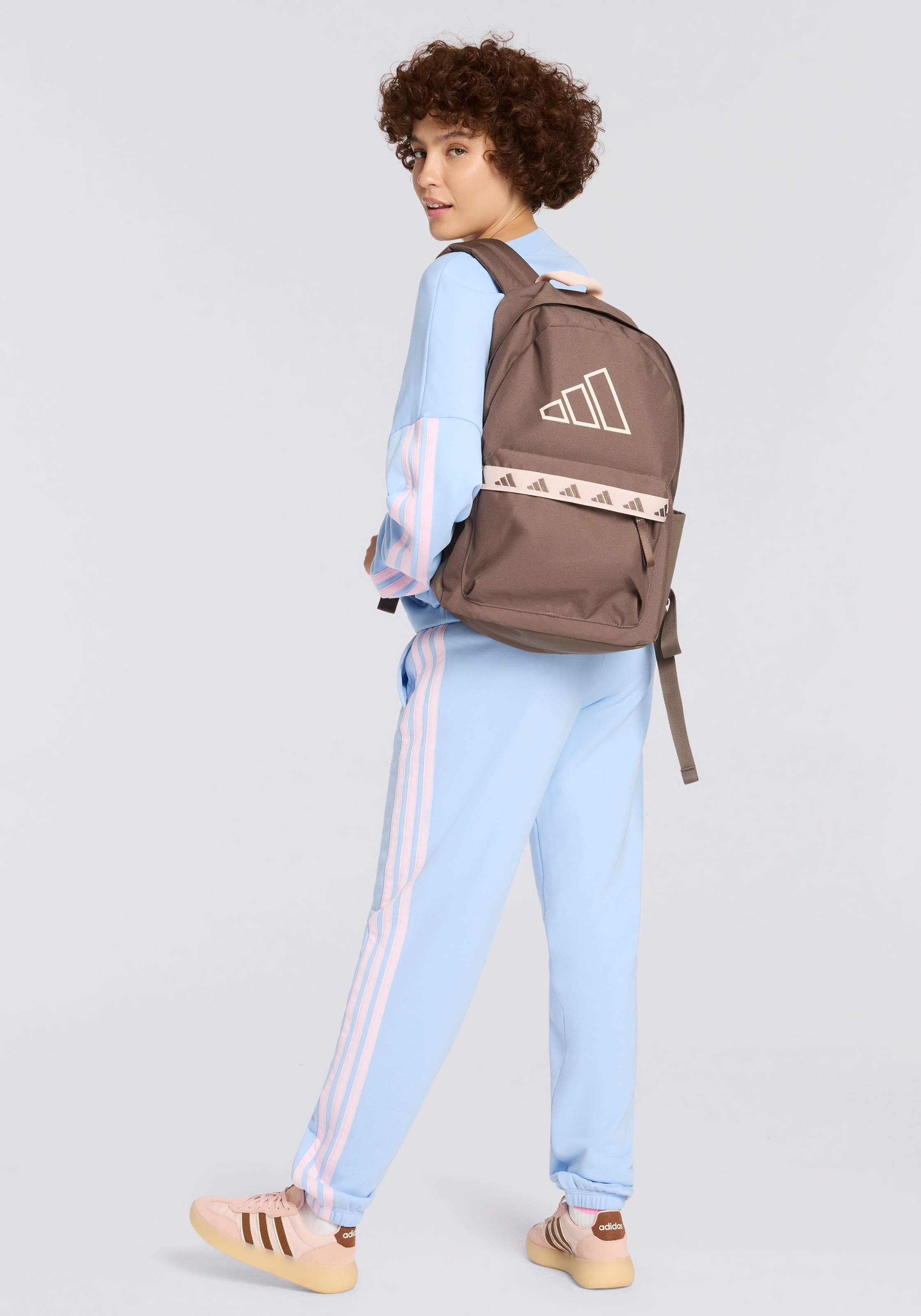 adidas Performance Rucksack »ADIDAS CLASSIC TAPE« für Erwachsene, sportlich und stilvoll, mehrere Fächer und Taschen