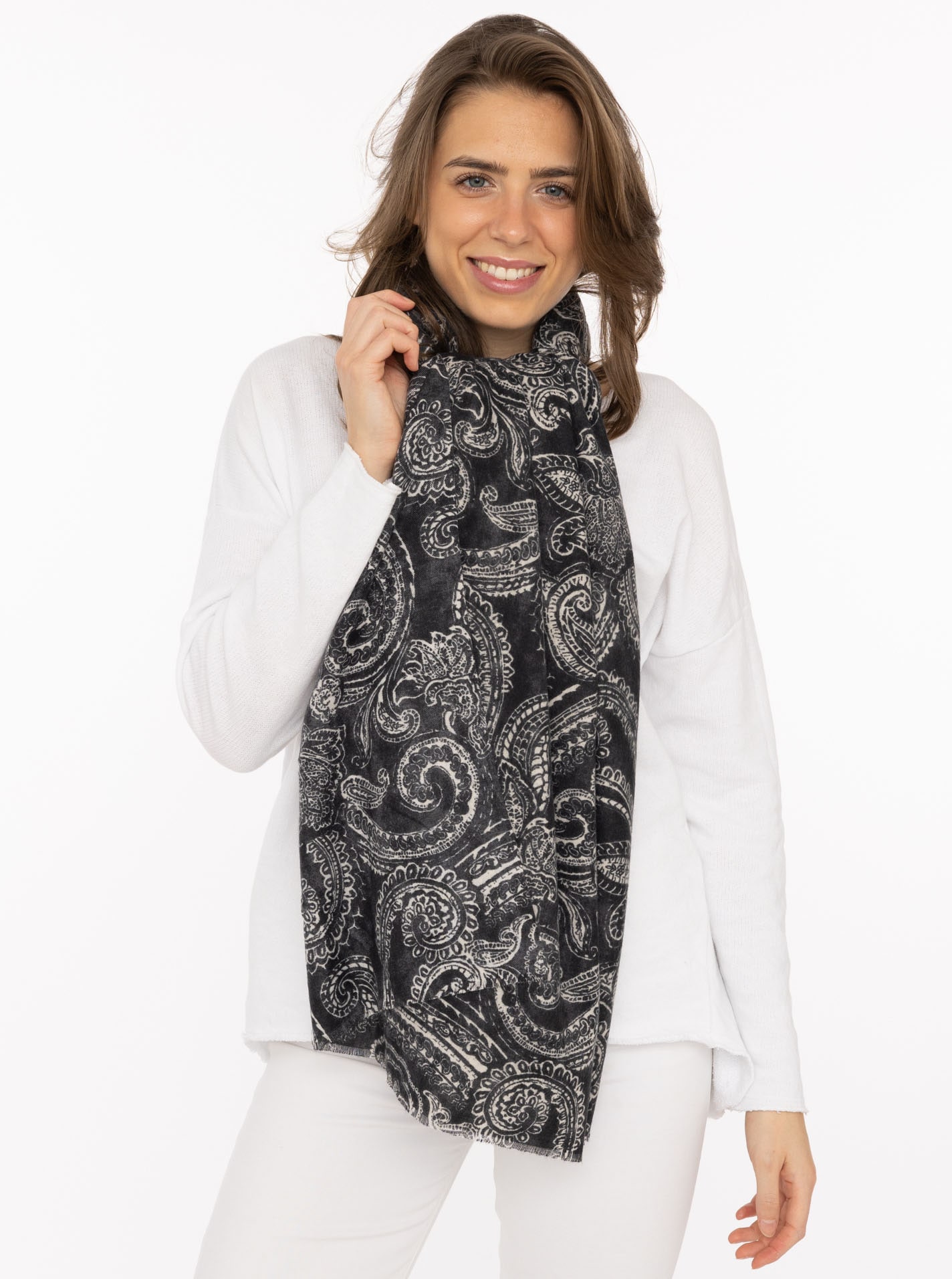 Image of Zwillingsherz Schal ""Classic Paisley"" anschmiegsam, zeitloses Paisleymuster