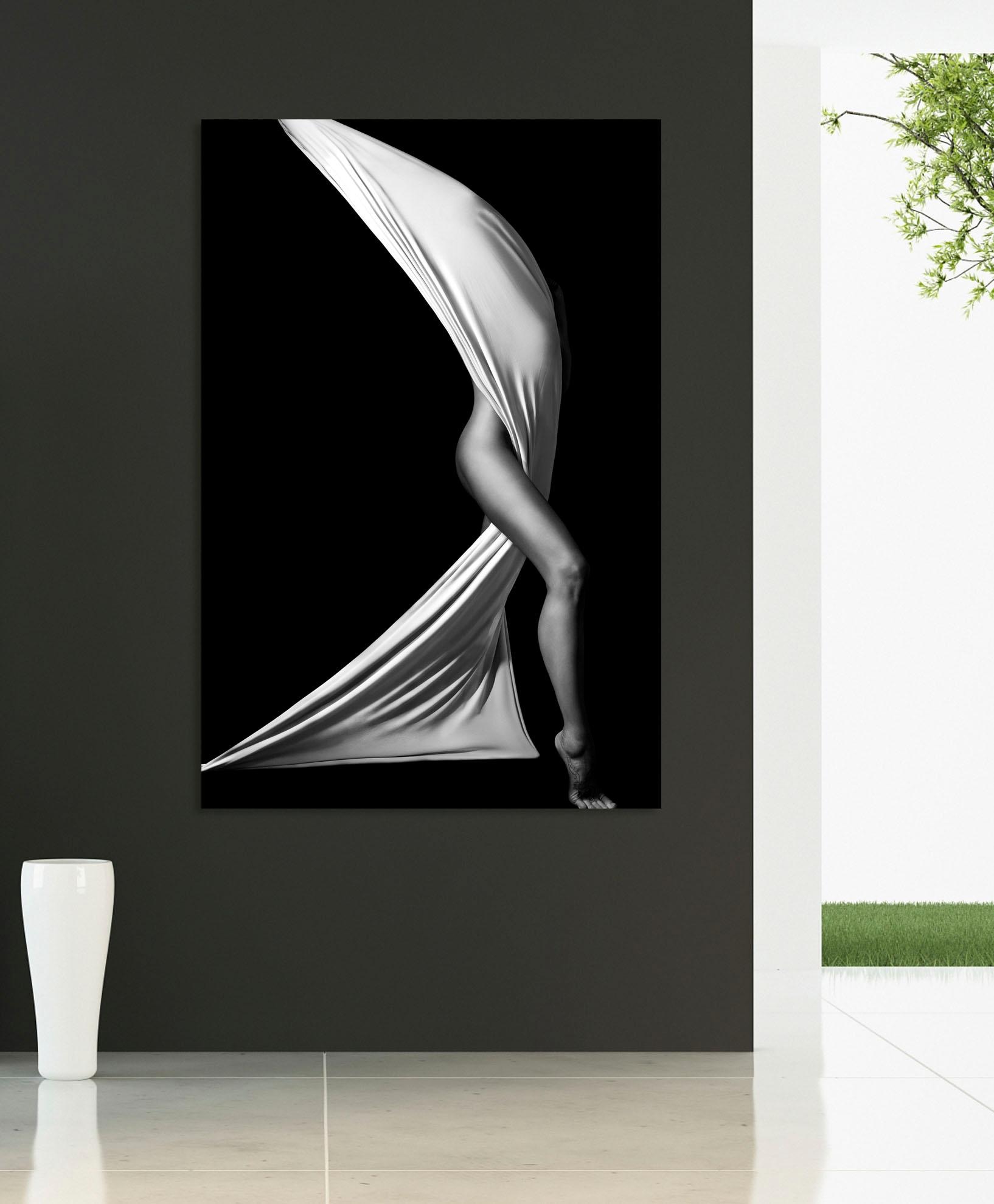 Places of Style Acrylglasbild »Verhüllte Frau«, Schwarz-Weiss-Frau-Bilder von Frauen-Erotische Bilder-Kunst, Fine Art-Print in Galeriequalität