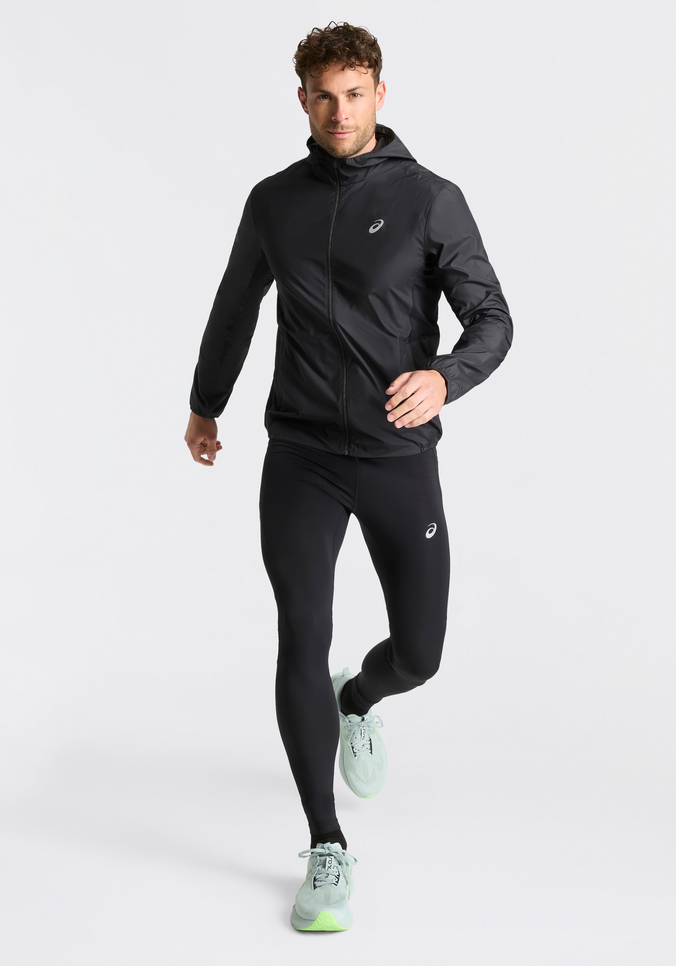 Asics Veste de course à pied »ASICS CORE JACKET« Übergangsjacke