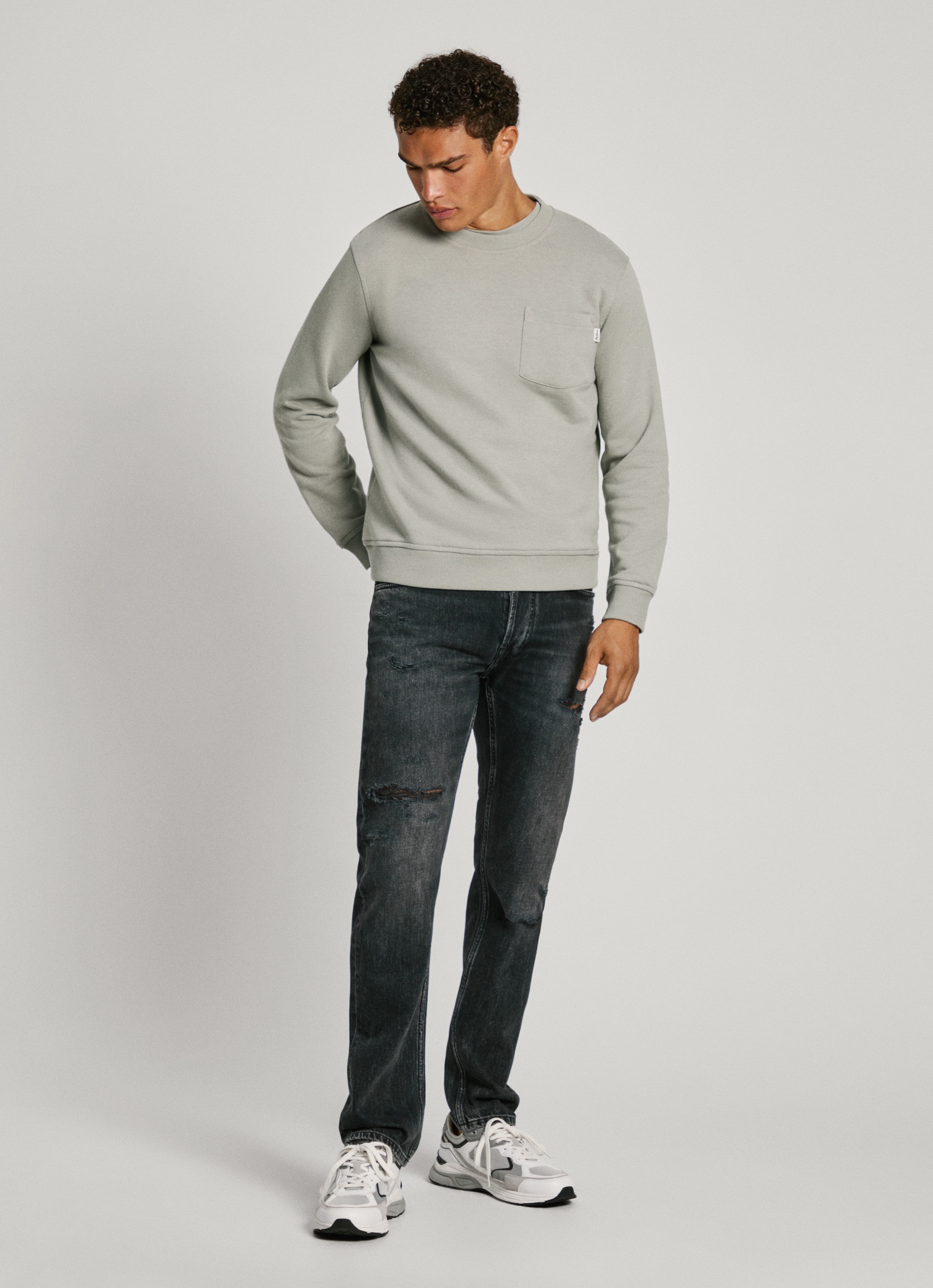 Pepe Jeans Sweatshirt »MANS CREW«, mit Brusttasche