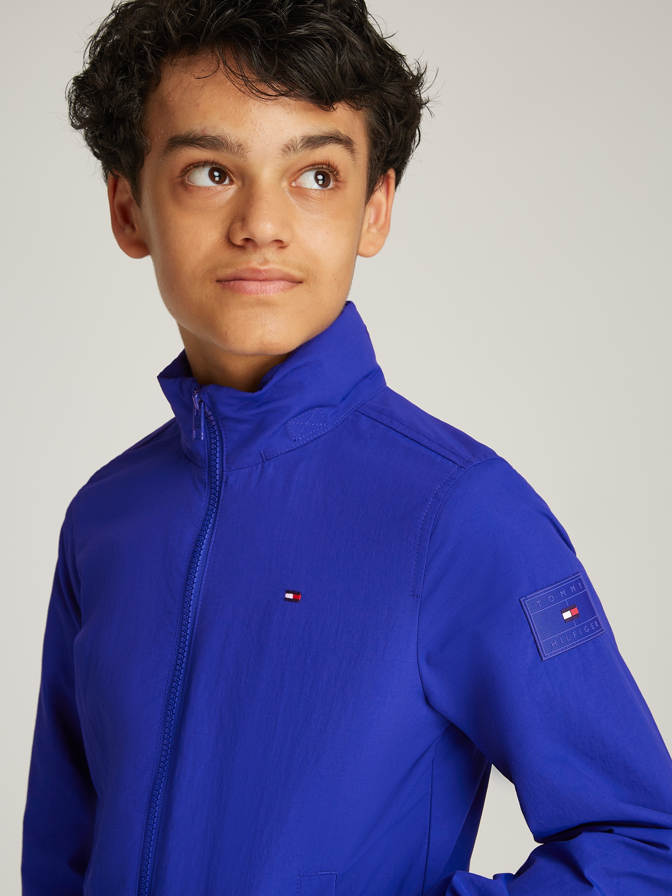 Tommy Hilfiger Outdoorjacke »ESSENTIAL JACKET«, mit Logo-Patch
