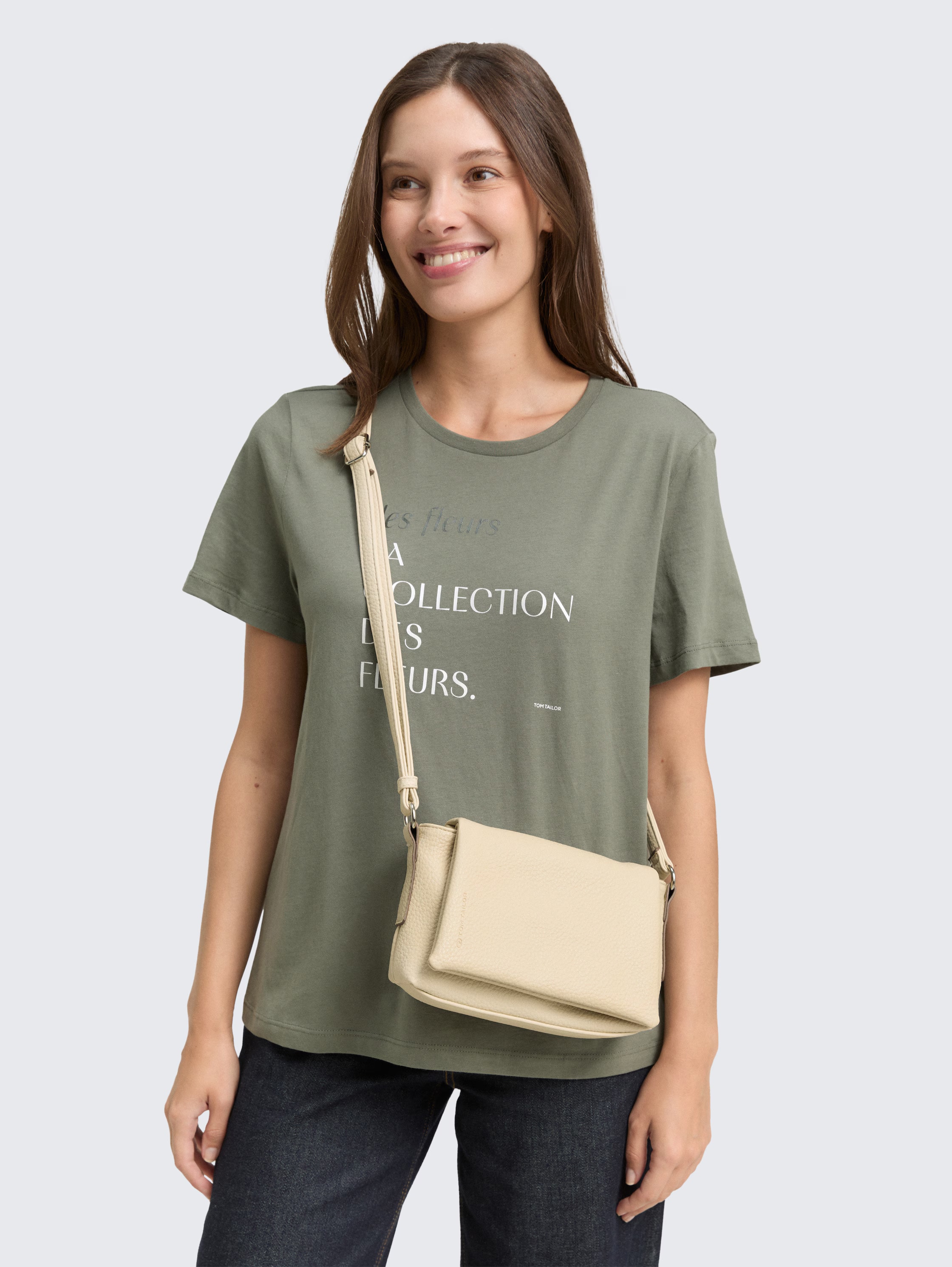 TOM TAILOR Sac à bandoulière »Lissi« besonders weiches Material lässig fallend mit trapzförmigen Schnitt