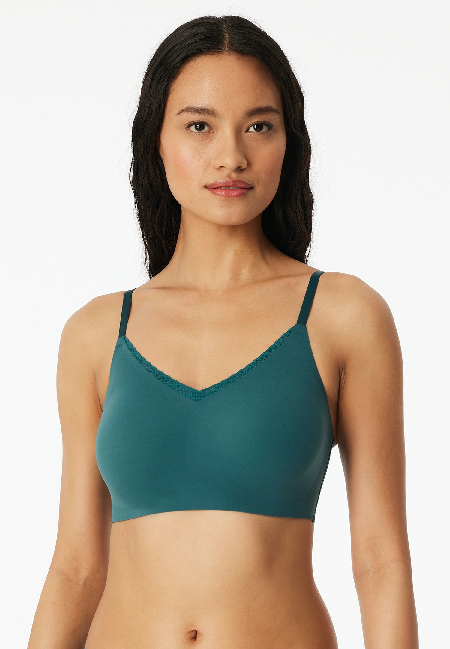 Schiesser Bustier »Invisible Soft Lace« herausnehmbare Pads, V-Ausschnitt, Spitze vorn, Lasercut-Abschlüsse