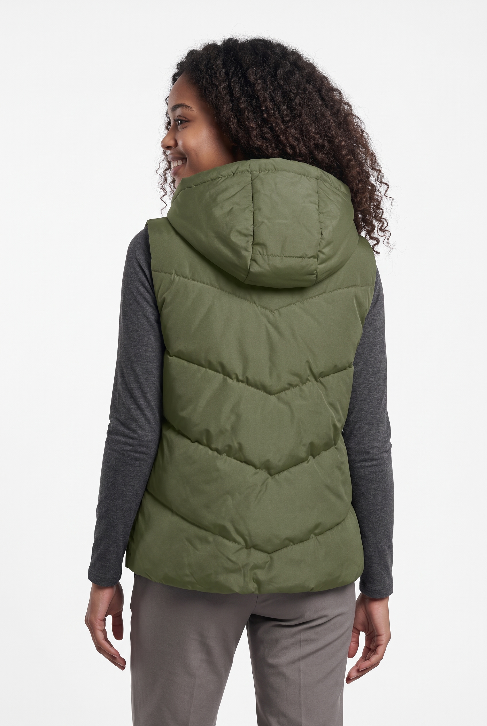 ONLY Gilet matelassé »ONLCLAIR PUFFER WAISTCOAT CC OTW« fibre synthétique