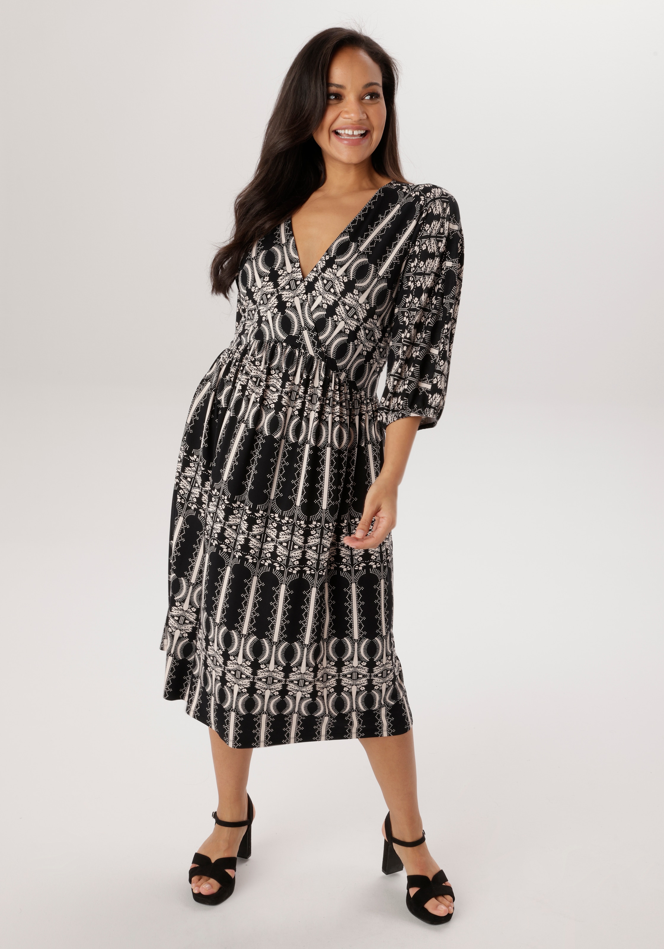Image of Aniston PLUS Jerseykleid in Wickeloptik