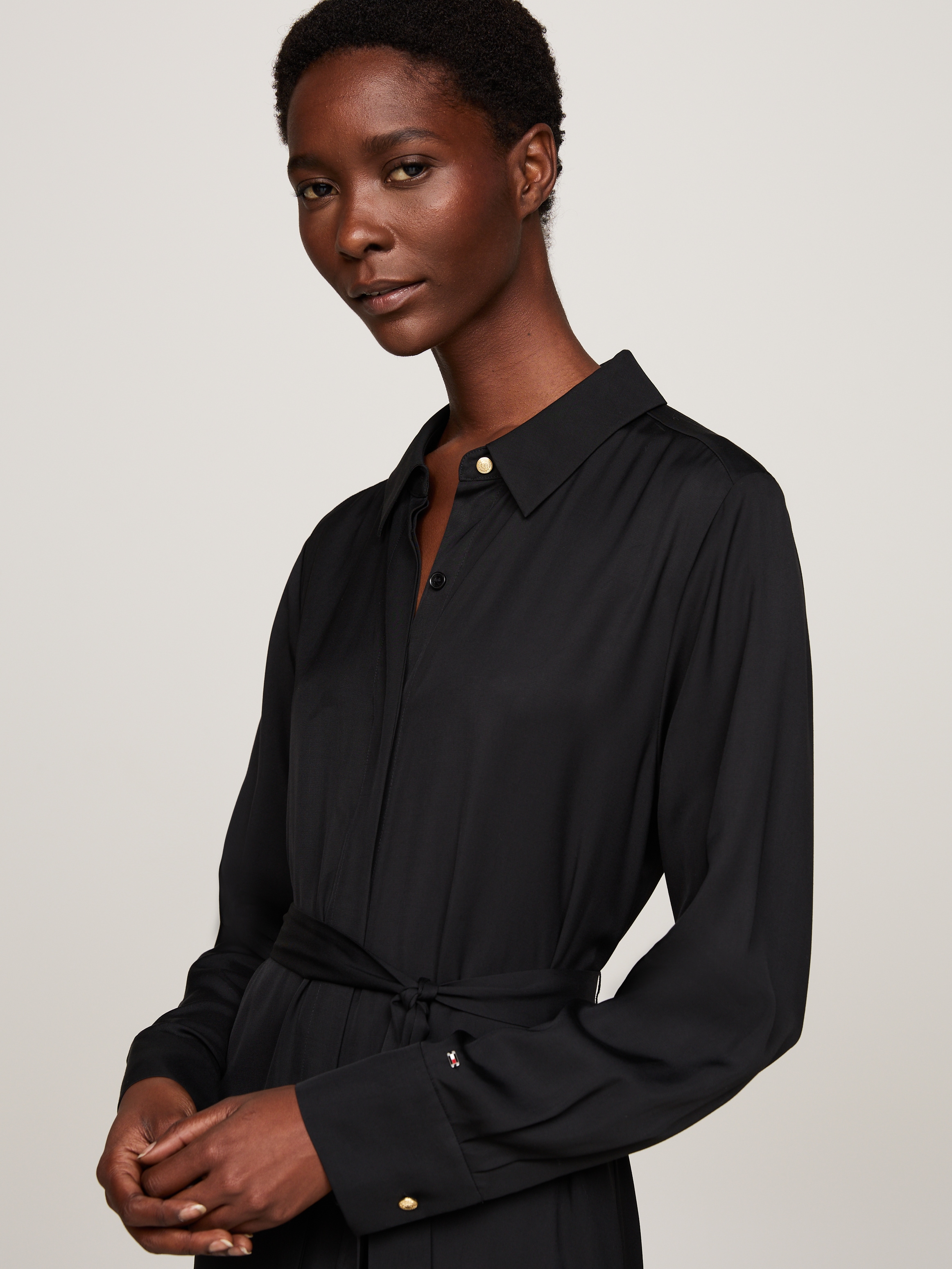 Tommy Hilfiger Hemdblusenkleid »FLUID VISCOSE SHIRT DRESS«, fliessende Viskose Qualität