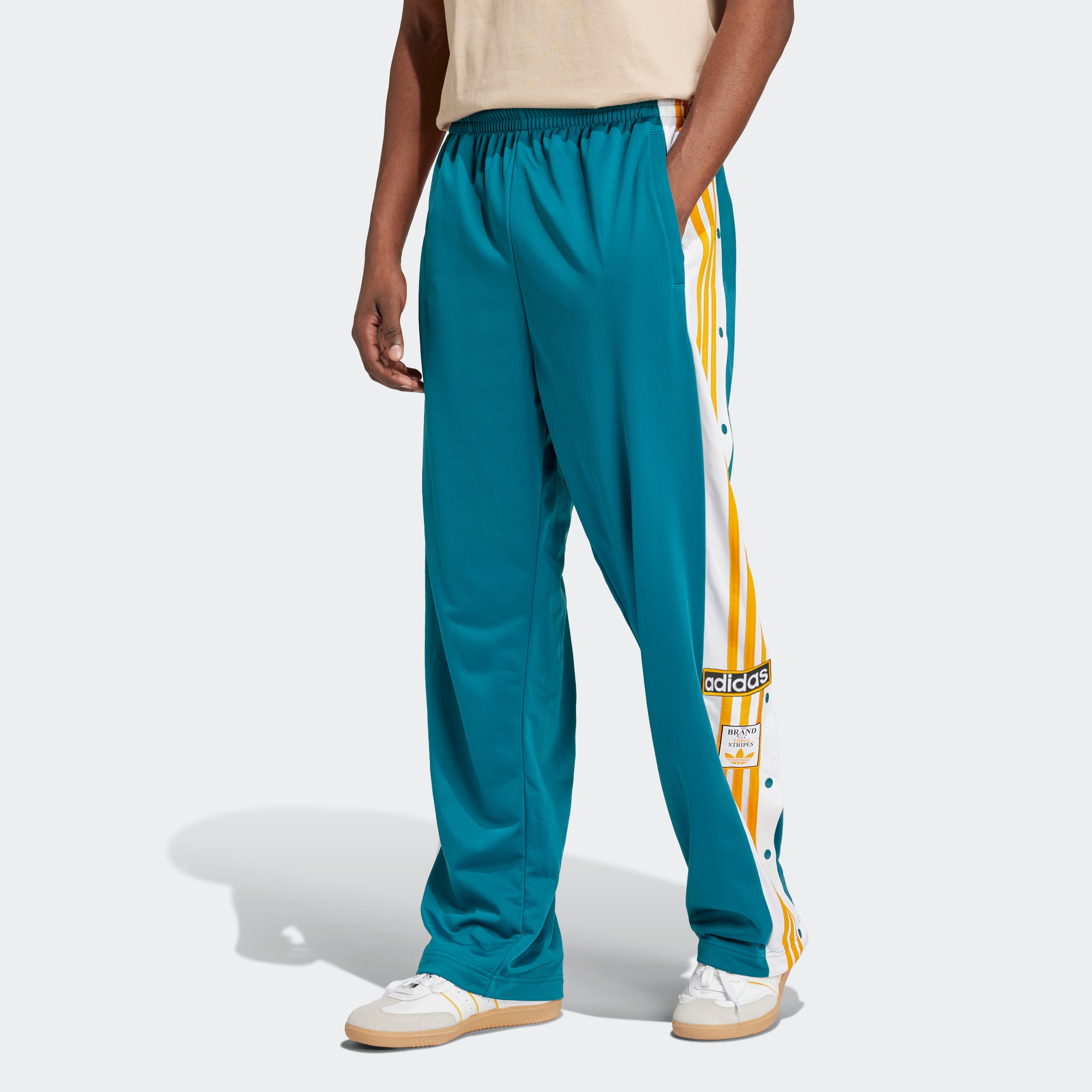 adidas Originals Sporthose »ADIBREAK«, (1 tlg.), Knopfleiste am Bein, Knopfhose