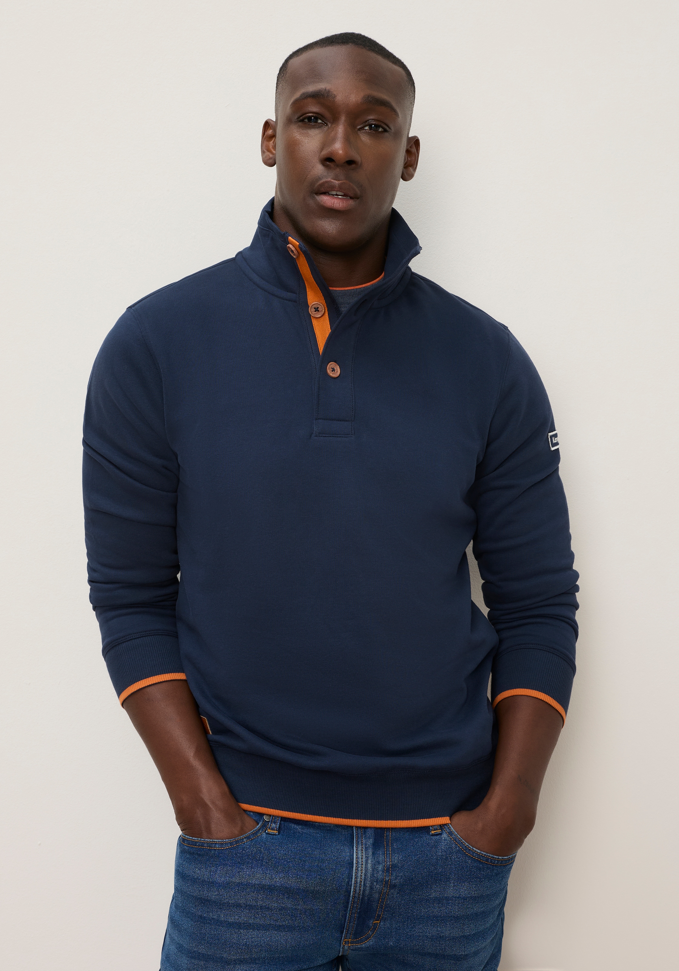 Image of KangaROOS Sweatshirt, mit hochschliessendem Troyerkragen, Kontrastdetails