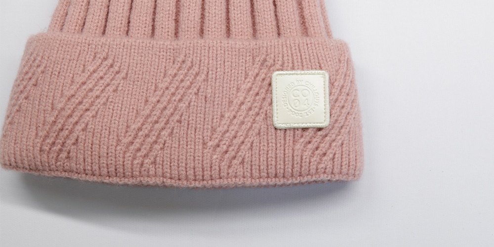 chillouts Bonnet à pompon elastisch, Formbeständig, gefüttert, mit breitem Umschlag