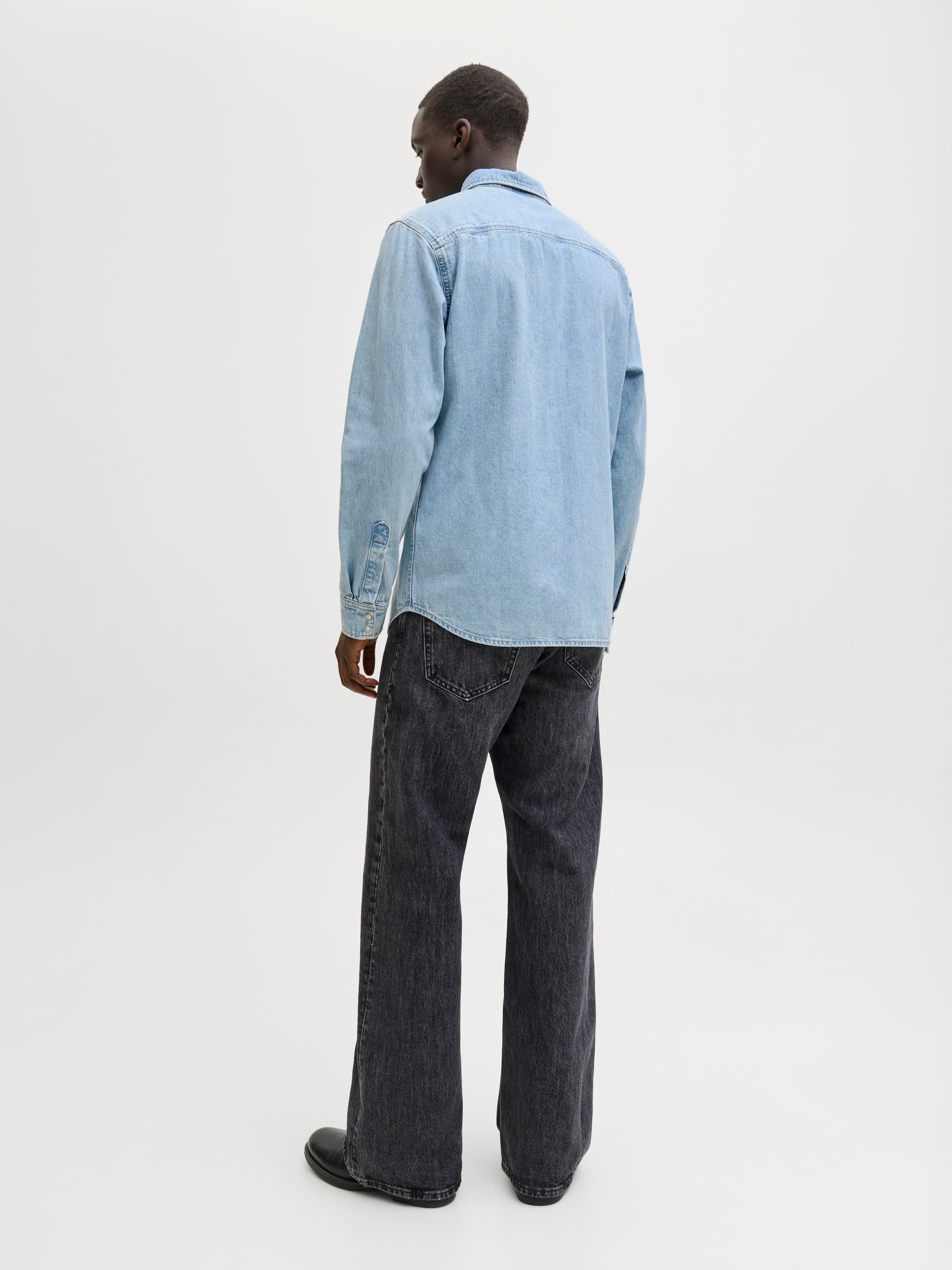 Jack & Jones Jeanshemd »JJEWESTERN JJSHIRT AT 187 NOOS« mit Brusttaschen
