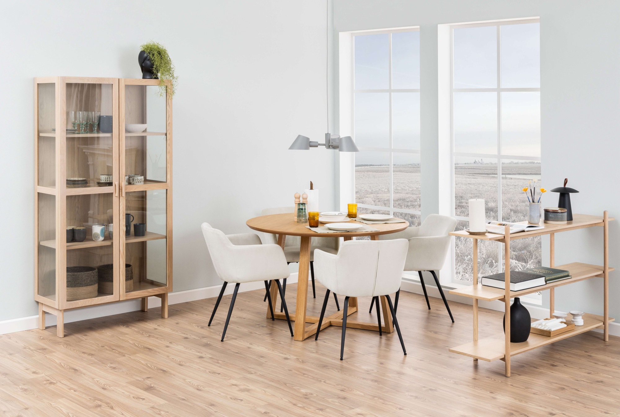 ACTONA GROUP Esstisch »Malika, Runder Tisch, Kreuzfussgestell, furnierter geölter Eiche« Für das Esszimmer, pflegeleicht, Sitzplatz für 4 Personen, Ø: 120 cm