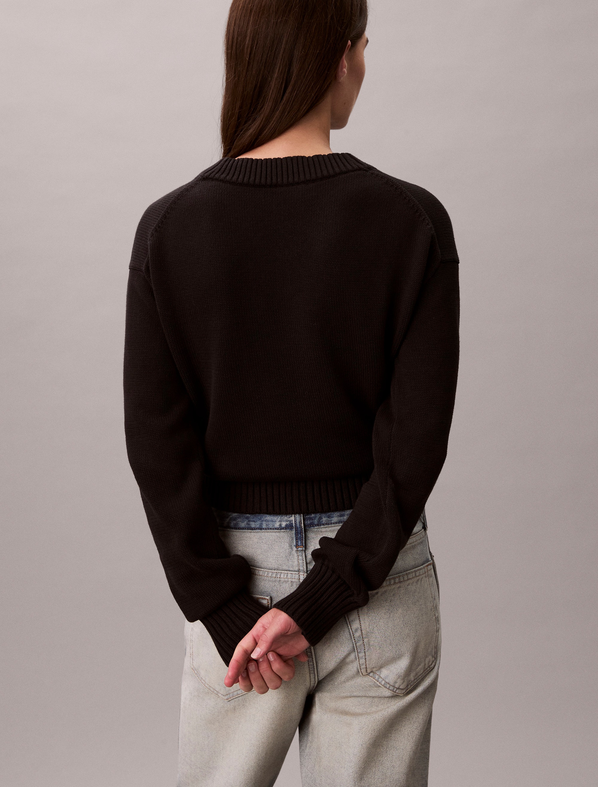 Calvin Klein Jeans Pull col V Feinstrick, taillenlang