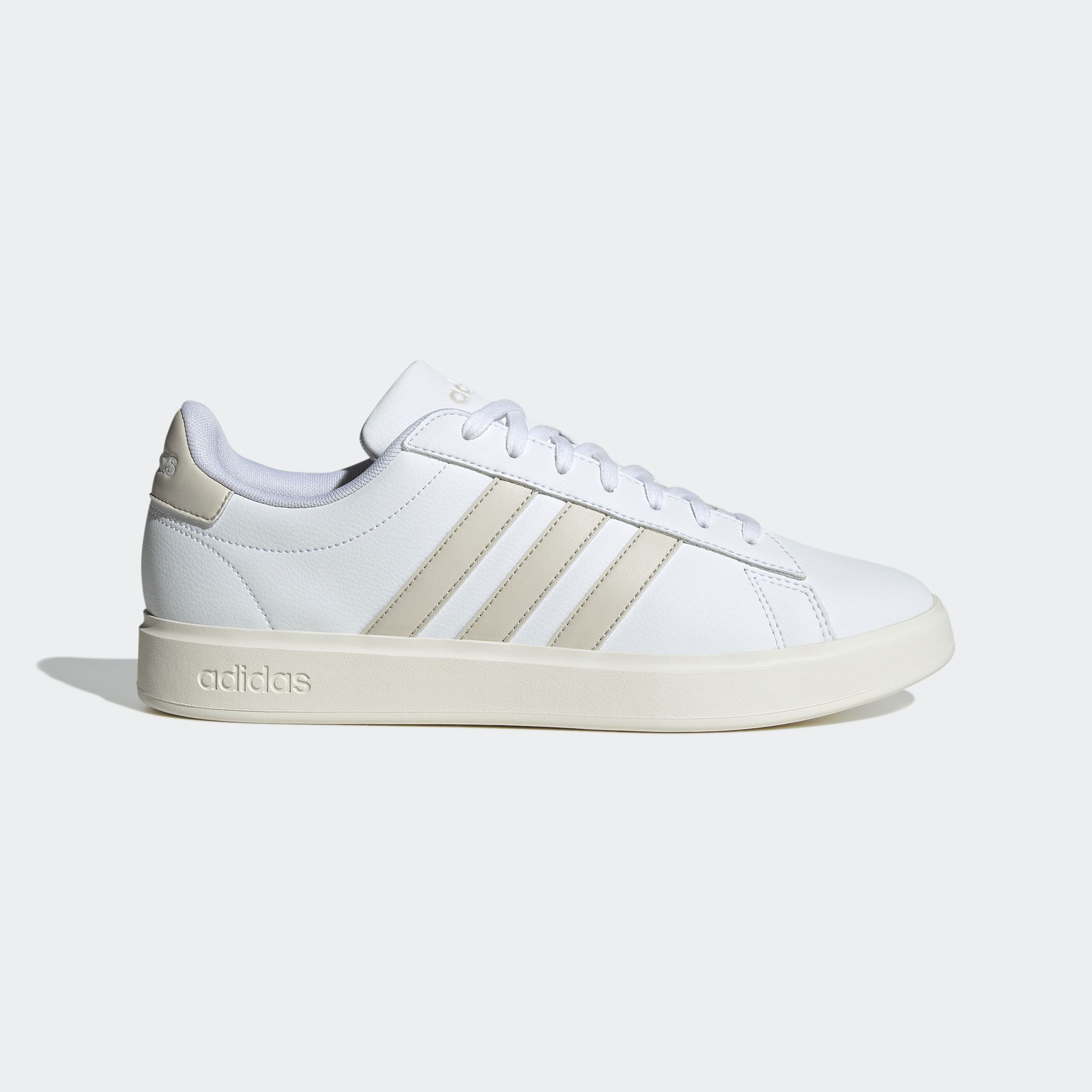 adidas Sportswear Sneaker »GRAND COURT CLOUDFOAM COMFORT«, Design auf den Spuren des adidas Superstar