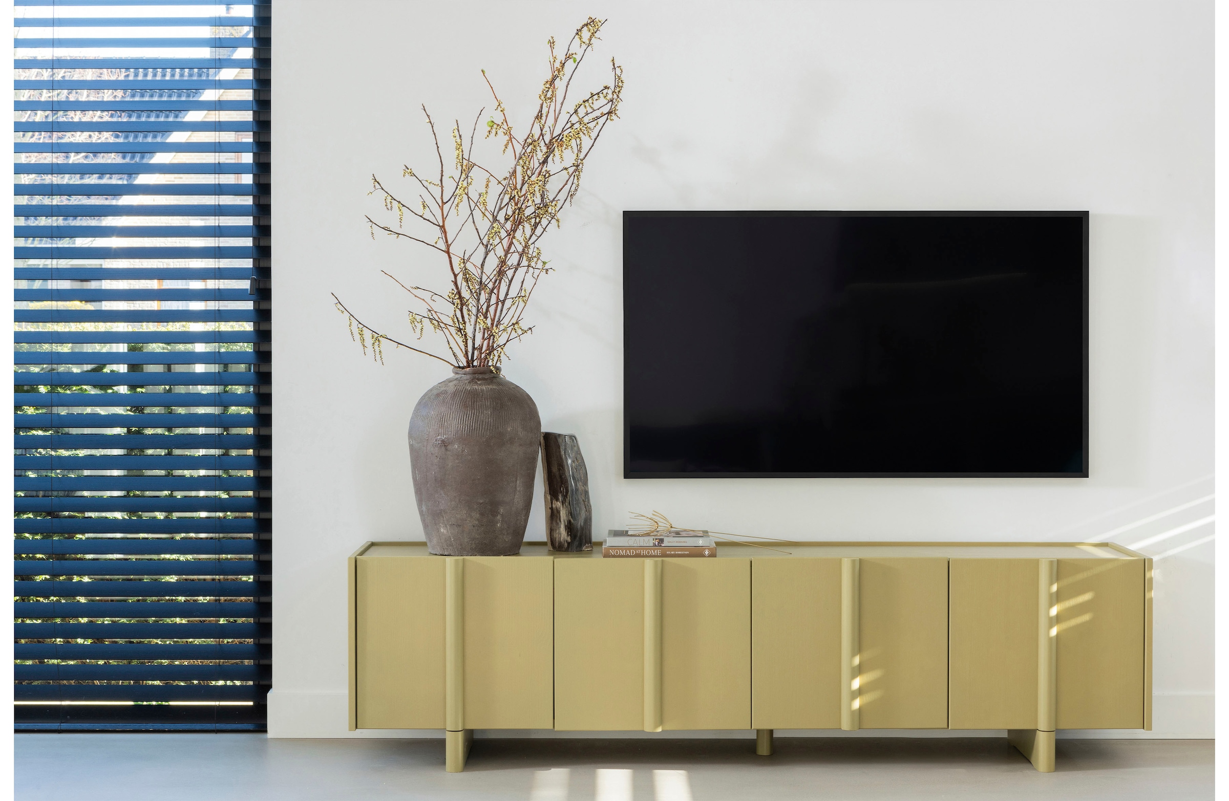 WOOOD Lowboard »Nook TV-Kommode«, mit viel Stauraum, H 53 cm x B 200 cm