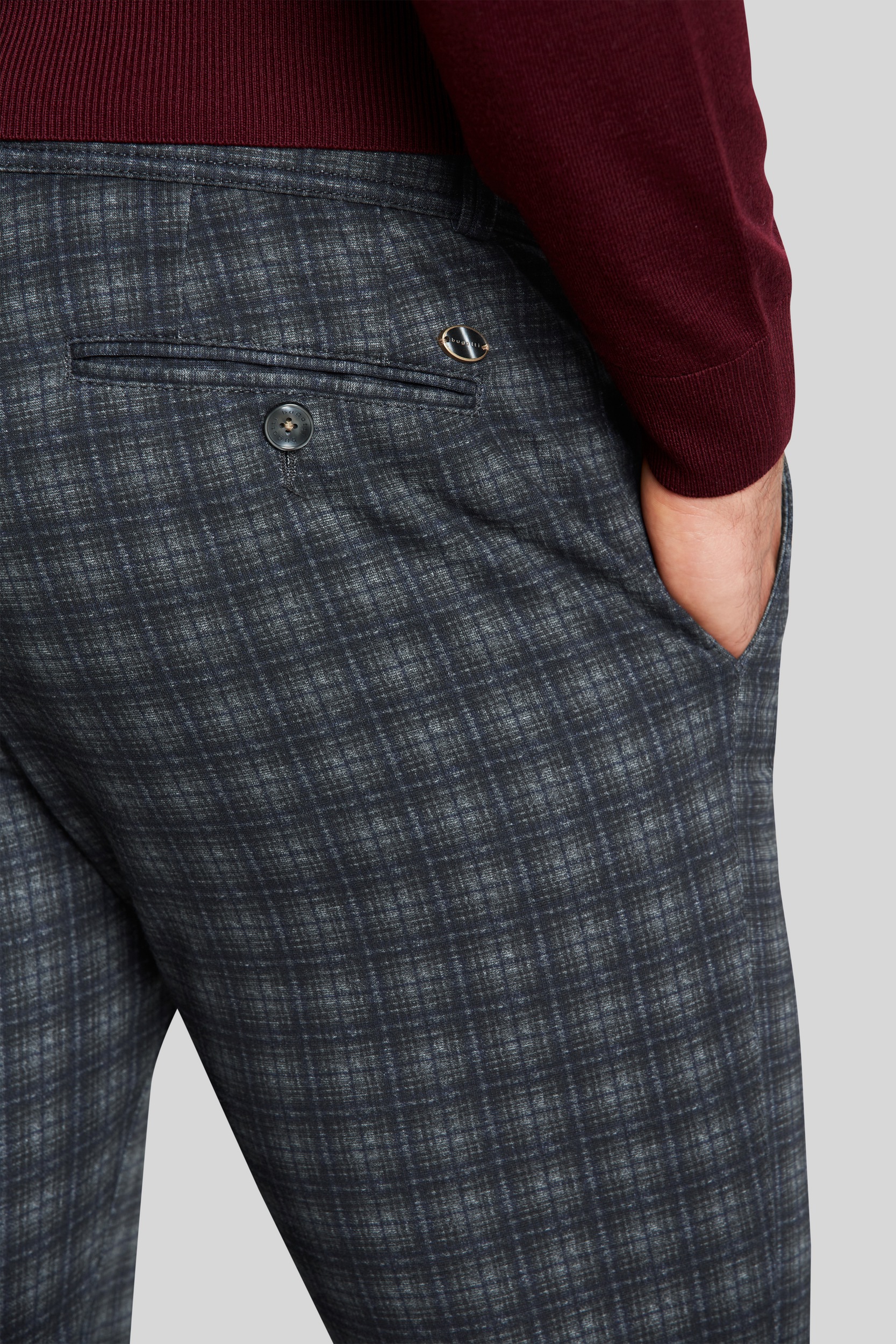 bugatti Chinohose, mit mehrfarbigen Karo-Prints