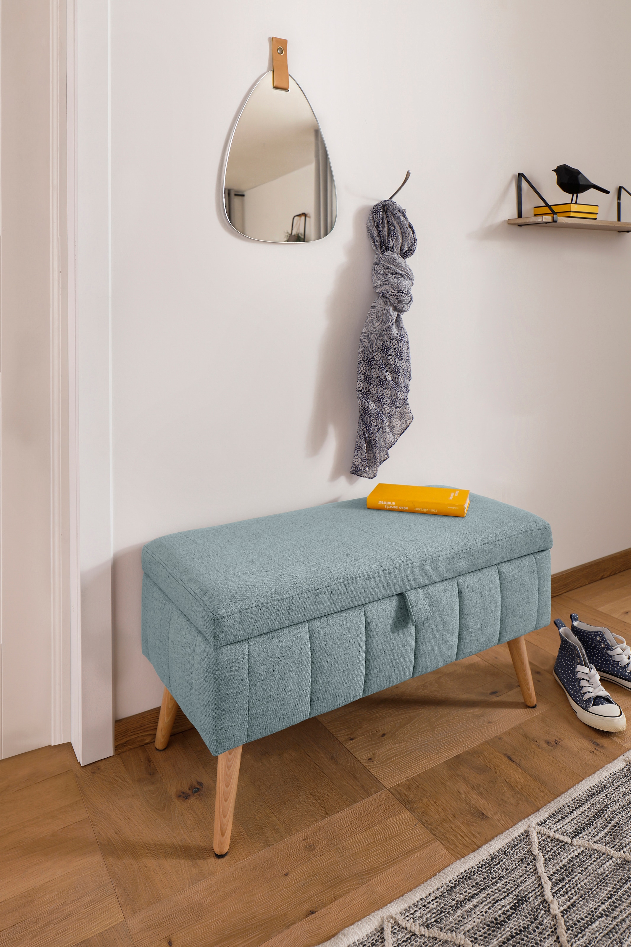 GOODproduct Truhenbank »AMIRA Sitzbank mit Stauraum, Masse B/T/H: 81/36/43 cm« mit Staufach, in 3 Bezugsqualitäten mit feiner Steppung