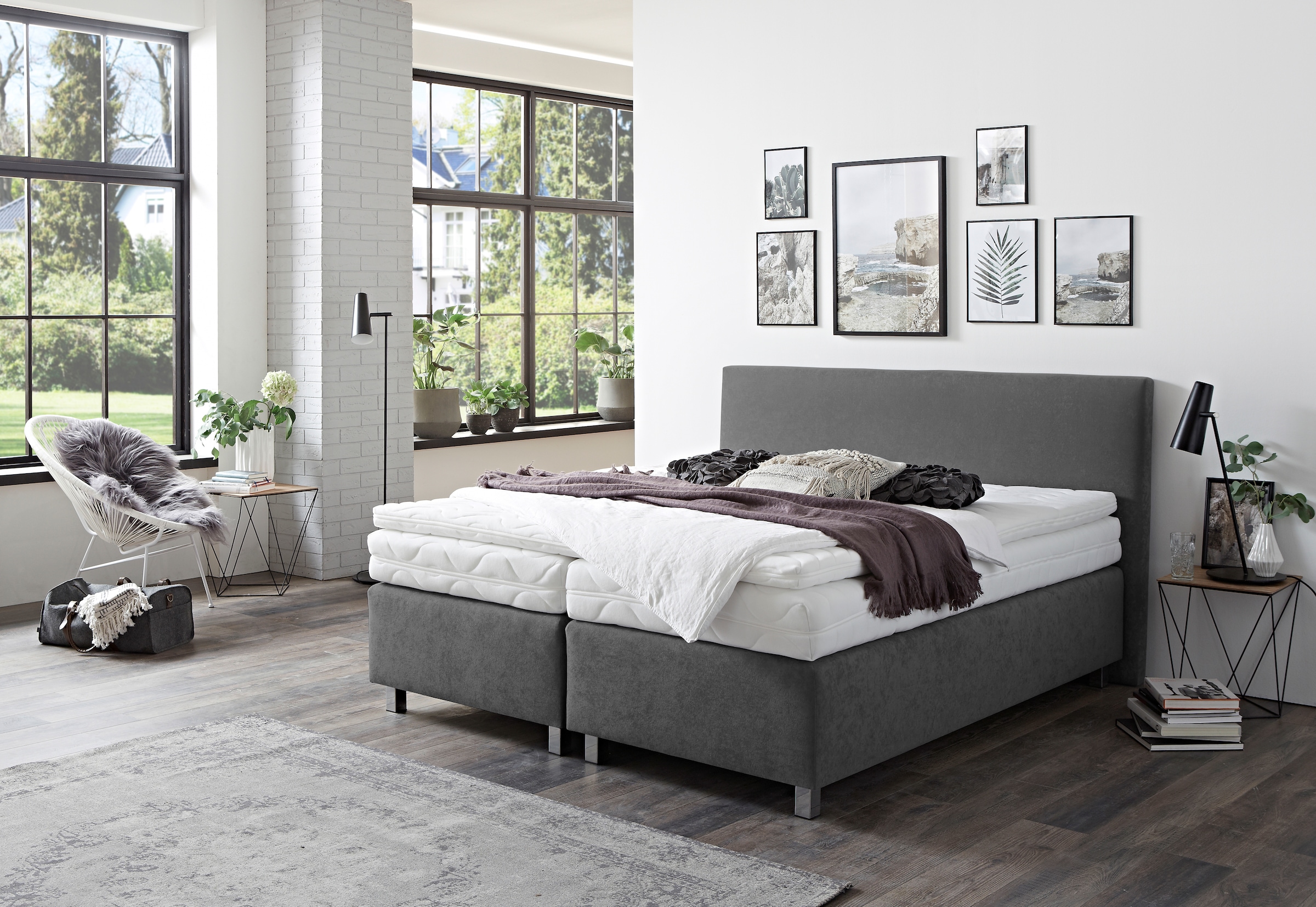 Westfalia Schlafkomfort Boxspringbett »Florenz in den Breiten 160x200, 180x200cm & 200x200cm« Verchromte Metallfüsse, die die Kopfteilform aufgreifen